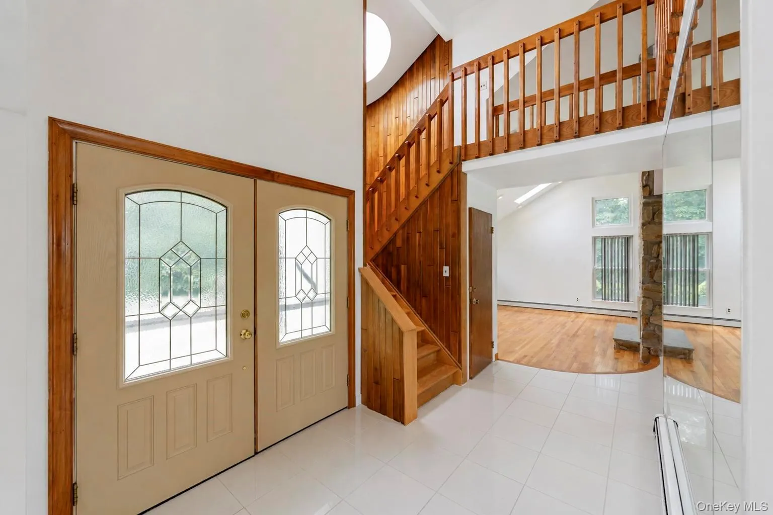 5 Dohne Court, Huntington, NY, 4 Bedrooms Bedrooms, 8 Rooms Rooms,3 BathroomsBathrooms,Residential,For Rent,Dohne,0,1036730 5 Dohne Court, Huntington, NY, 4 Bedrooms Bedrooms, 8 Rooms Rooms,3 BathroomsBathrooms,Residential,For Rent,Dohne,0,1036730