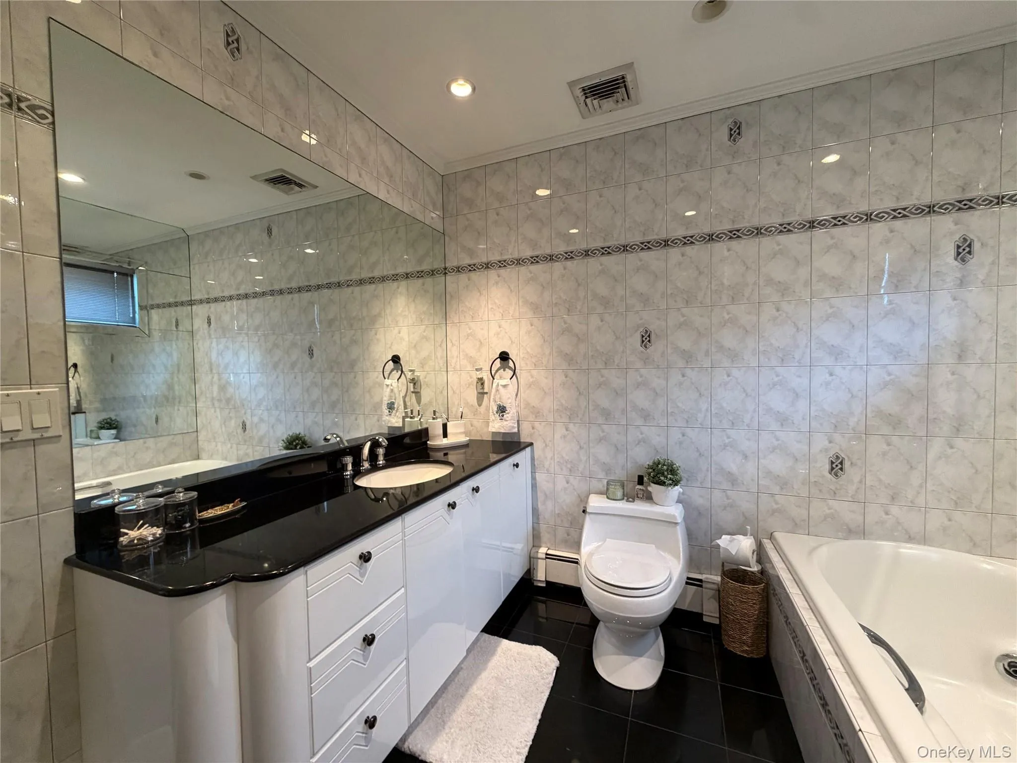 60 Trenton Avenue, Long Beach, NY, 2 Bedrooms Bedrooms, 4 Rooms Rooms,1 BathroomBathrooms,Residential Lease,For Rent,Trenton,0,1036732 60 Trenton Avenue, Long Beach, NY, 2 Bedrooms Bedrooms, 4 Rooms Rooms,1 BathroomBathrooms,Residential Lease,For Rent,Trenton,0,1036732