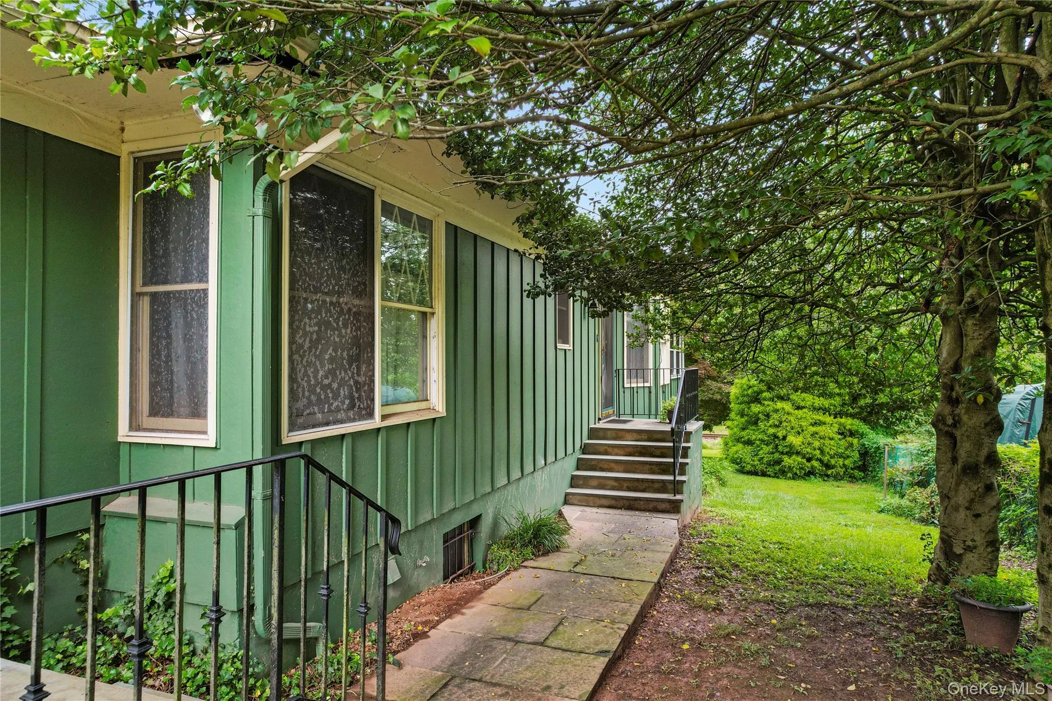 143 Harrison Avenue, Clarkstown, NY, 3 Bedrooms Bedrooms, 7 Rooms Rooms,2 BathroomsBathrooms,Residential,For Rent,Harrison,0,1036741 143 Harrison Avenue, Clarkstown, NY, 3 Bedrooms Bedrooms, 7 Rooms Rooms,2 BathroomsBathrooms,Residential,For Rent,Harrison,0,1036741