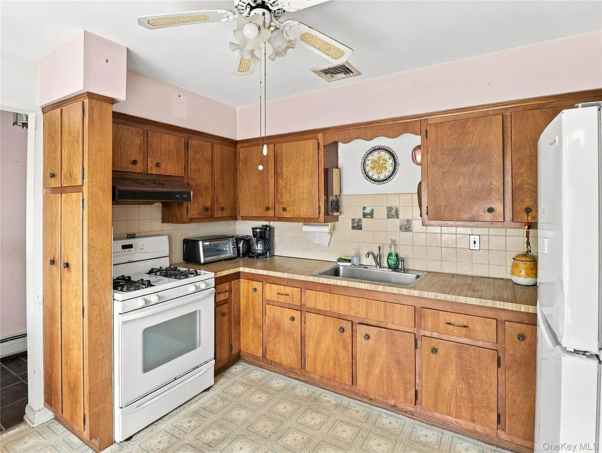143 Harrison Avenue, Clarkstown, NY, 3 Bedrooms Bedrooms, 7 Rooms Rooms,2 BathroomsBathrooms,Residential,For Rent,Harrison,0,1036741 143 Harrison Avenue, Clarkstown, NY, 3 Bedrooms Bedrooms, 7 Rooms Rooms,2 BathroomsBathrooms,Residential,For Rent,Harrison,0,1036741