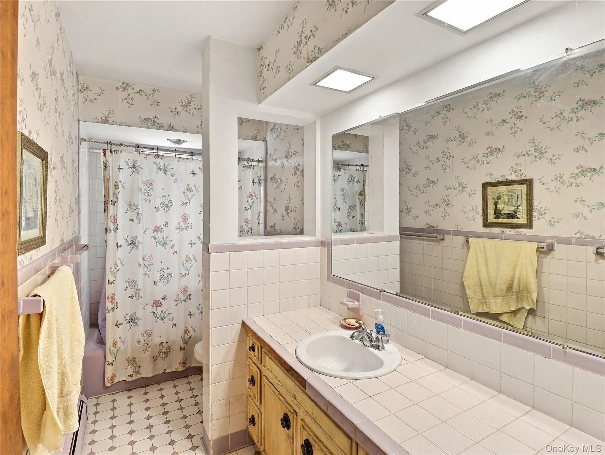 143 Harrison Avenue, Clarkstown, NY, 3 Bedrooms Bedrooms, 7 Rooms Rooms,2 BathroomsBathrooms,Residential,For Rent,Harrison,0,1036741 143 Harrison Avenue, Clarkstown, NY, 3 Bedrooms Bedrooms, 7 Rooms Rooms,2 BathroomsBathrooms,Residential,For Rent,Harrison,0,1036741