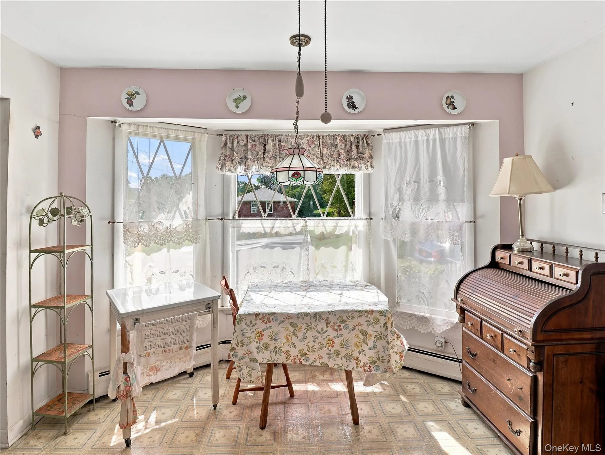143 Harrison Avenue, Clarkstown, NY, 3 Bedrooms Bedrooms, 7 Rooms Rooms,2 BathroomsBathrooms,Residential,For Rent,Harrison,0,1036741 143 Harrison Avenue, Clarkstown, NY, 3 Bedrooms Bedrooms, 7 Rooms Rooms,2 BathroomsBathrooms,Residential,For Rent,Harrison,0,1036741