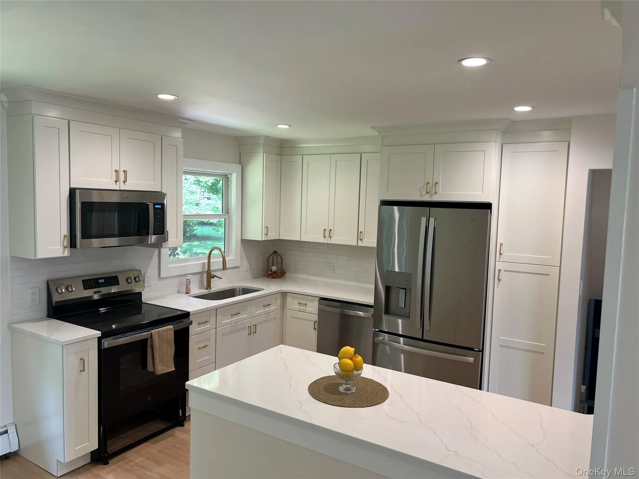 1 Morris Drive, Hyde Park, NY, 3 Bedrooms Bedrooms, 8 Rooms Rooms,2 BathroomsBathrooms,Residential,For Rent,Morris,0,1036742 1 Morris Drive, Hyde Park, NY, 3 Bedrooms Bedrooms, 8 Rooms Rooms,2 BathroomsBathrooms,Residential,For Rent,Morris,0,1036742