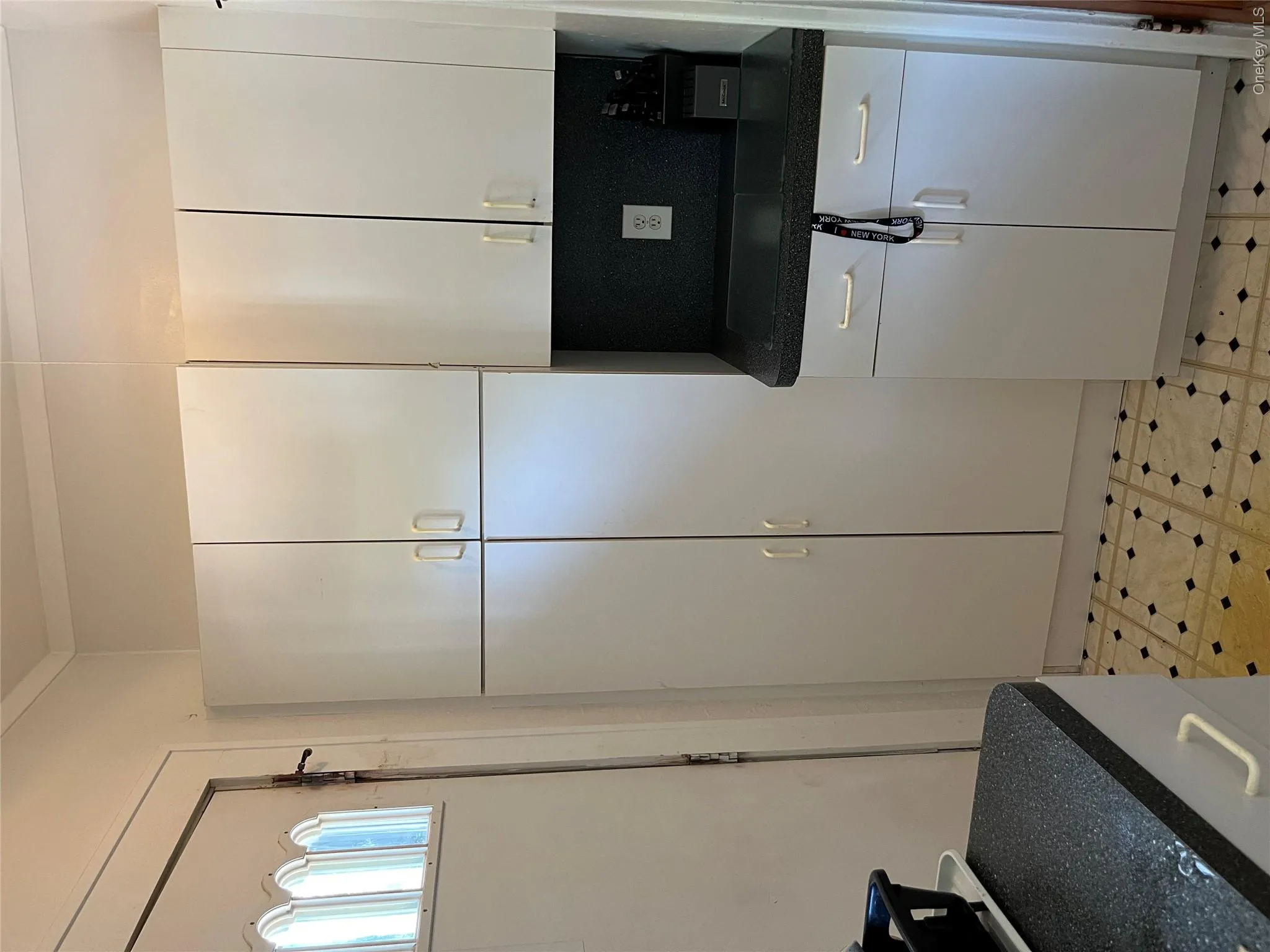 Extra kitchen storage space Extra kitchen storage space