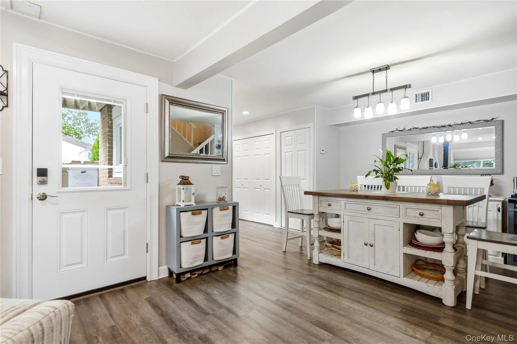 215 Springmeadow Drive, Islip, NY, 3 Bedrooms Bedrooms, 5 Rooms Rooms,1 BathroomBathrooms,Residential,For Rent,Springmeadow,0,1036745 215 Springmeadow Drive, Islip, NY, 3 Bedrooms Bedrooms, 5 Rooms Rooms,1 BathroomBathrooms,Residential,For Rent,Springmeadow,0,1036745