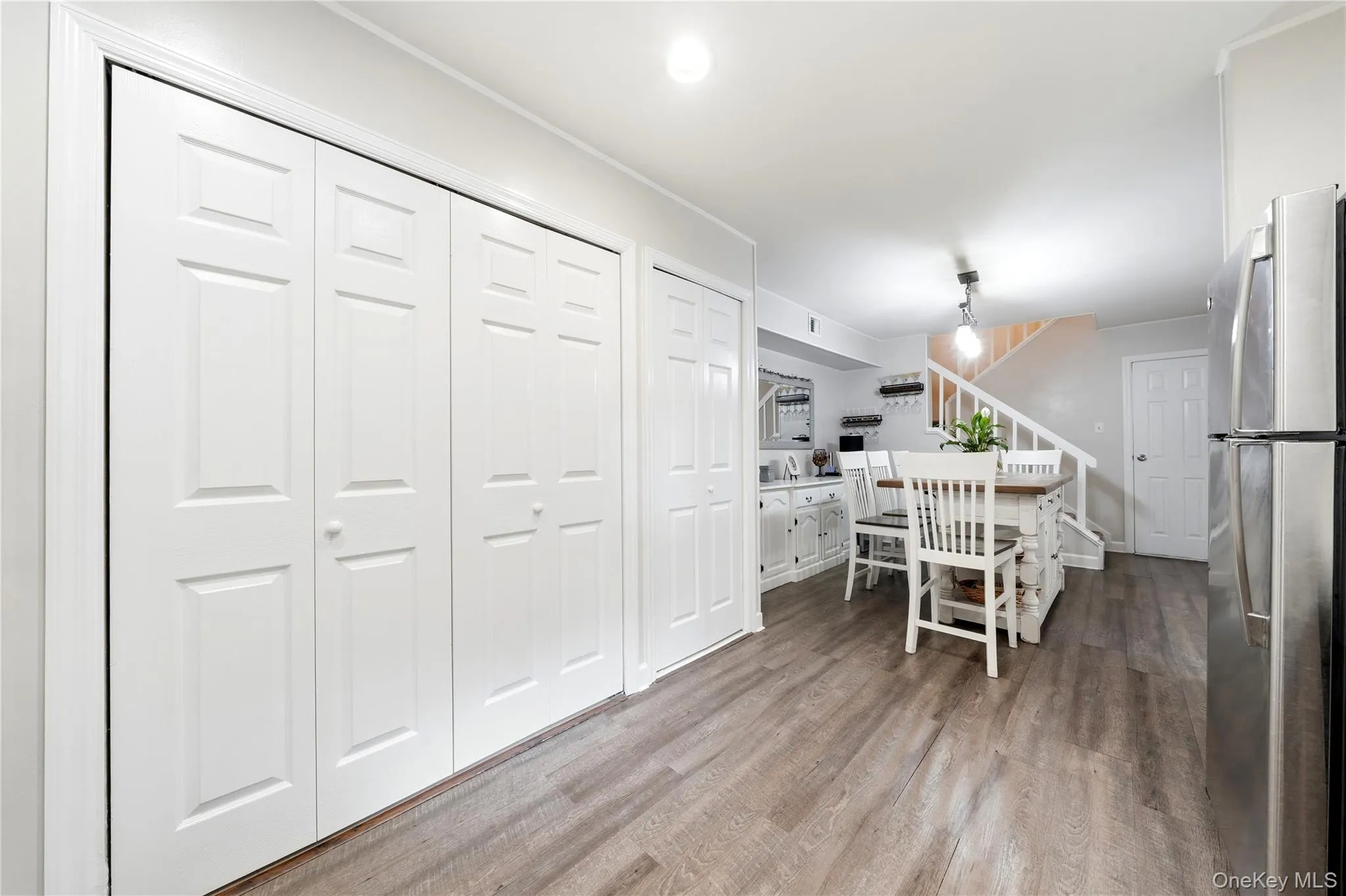 215 Springmeadow Drive, Islip, NY, 3 Bedrooms Bedrooms, 5 Rooms Rooms,1 BathroomBathrooms,Residential,For Rent,Springmeadow,0,1036745 215 Springmeadow Drive, Islip, NY, 3 Bedrooms Bedrooms, 5 Rooms Rooms,1 BathroomBathrooms,Residential,For Rent,Springmeadow,0,1036745