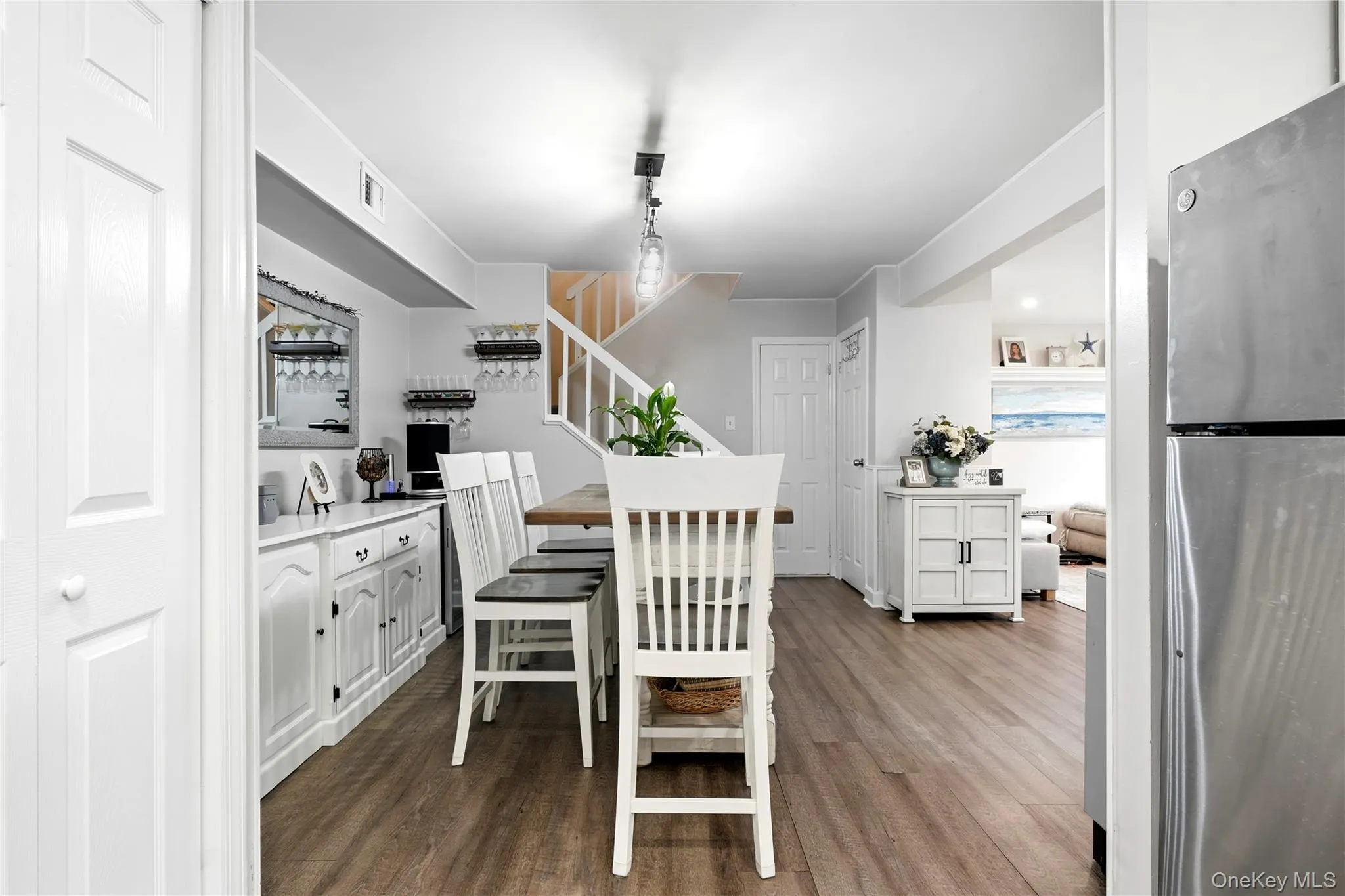 215 Springmeadow Drive, Islip, NY, 3 Bedrooms Bedrooms, 5 Rooms Rooms,1 BathroomBathrooms,Residential,For Rent,Springmeadow,0,1036745 215 Springmeadow Drive, Islip, NY, 3 Bedrooms Bedrooms, 5 Rooms Rooms,1 BathroomBathrooms,Residential,For Rent,Springmeadow,0,1036745