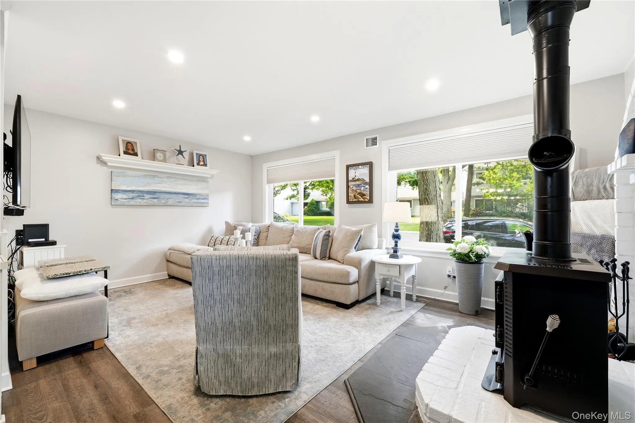 215 Springmeadow Drive, Islip, NY, 3 Bedrooms Bedrooms, 5 Rooms Rooms,1 BathroomBathrooms,Residential,For Rent,Springmeadow,0,1036745 215 Springmeadow Drive, Islip, NY, 3 Bedrooms Bedrooms, 5 Rooms Rooms,1 BathroomBathrooms,Residential,For Rent,Springmeadow,0,1036745