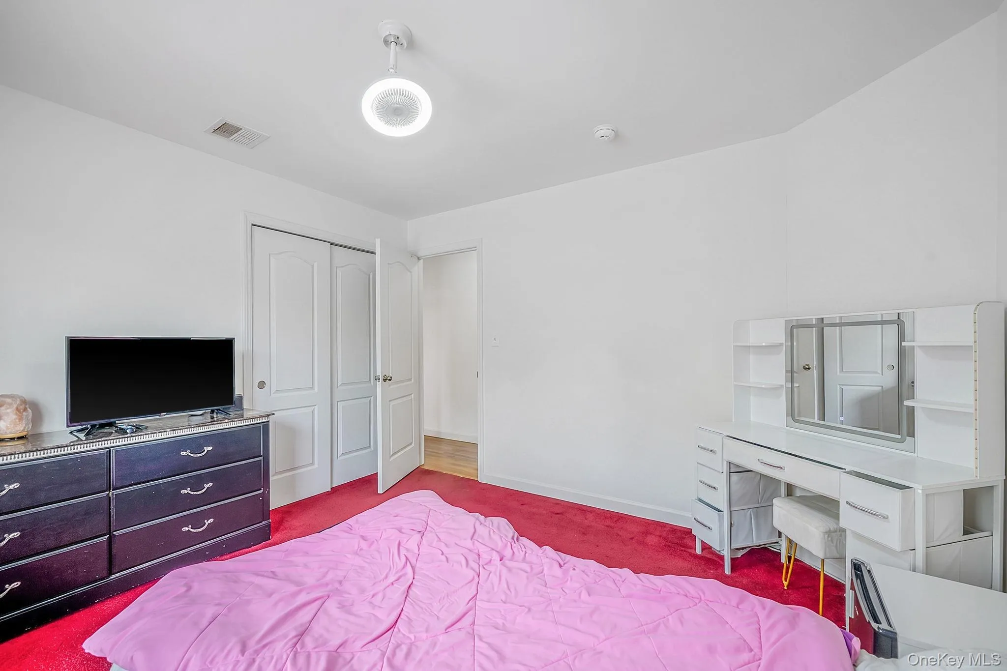 12 Nostrand Avenue, Islip, NY, 5 Bedrooms Bedrooms, 12 Rooms Rooms,4 BathroomsBathrooms,Residential,For Rent,Nostrand,0,1036748 12 Nostrand Avenue, Islip, NY, 5 Bedrooms Bedrooms, 12 Rooms Rooms,4 BathroomsBathrooms,Residential,For Rent,Nostrand,0,1036748