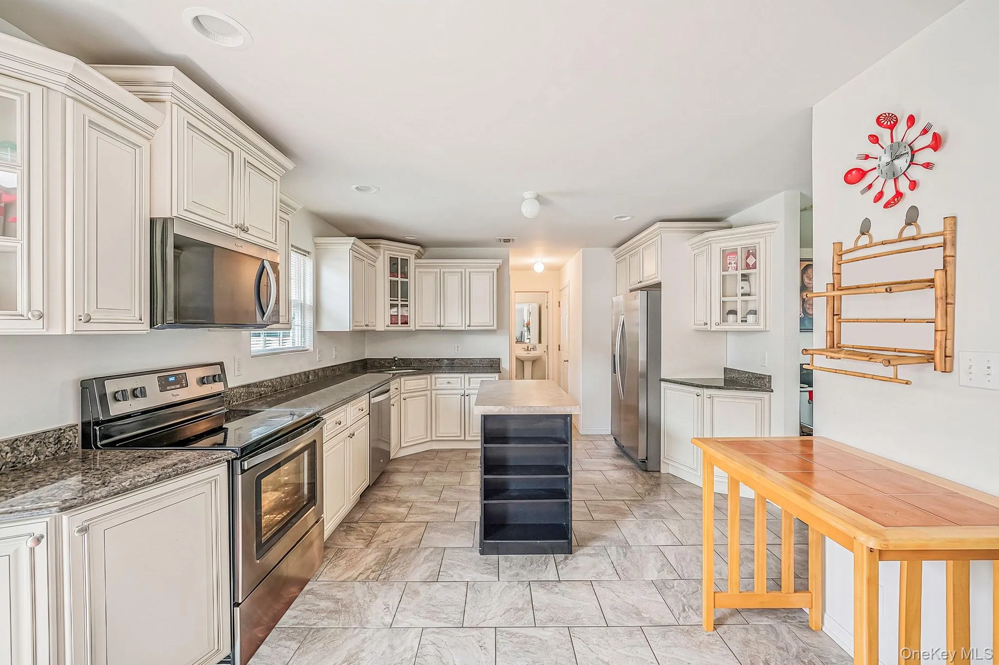 12 Nostrand Avenue, Islip, NY, 5 Bedrooms Bedrooms, 12 Rooms Rooms,4 BathroomsBathrooms,Residential,For Rent,Nostrand,0,1036748 12 Nostrand Avenue, Islip, NY, 5 Bedrooms Bedrooms, 12 Rooms Rooms,4 BathroomsBathrooms,Residential,For Rent,Nostrand,0,1036748