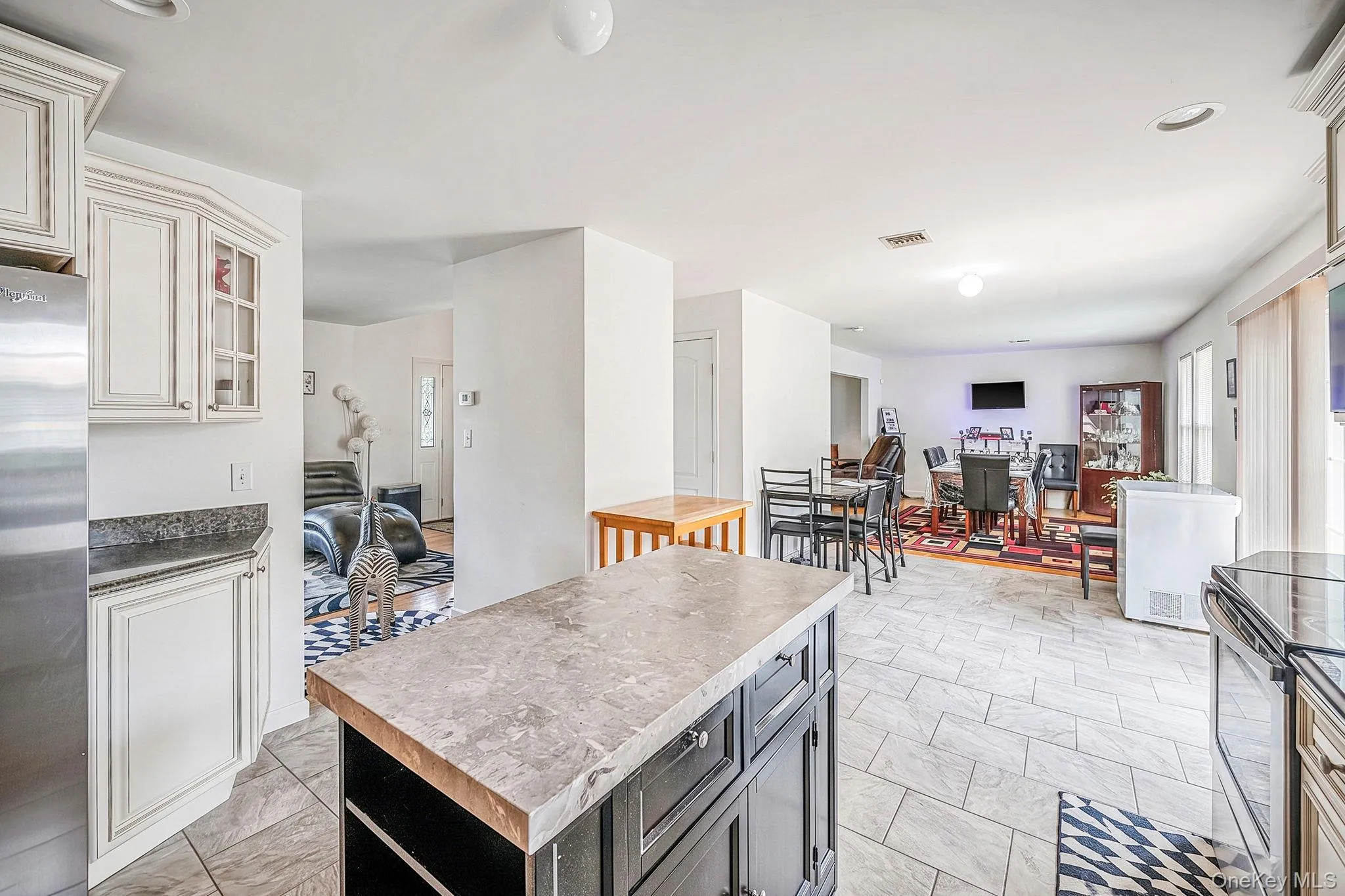 12 Nostrand Avenue, Islip, NY, 5 Bedrooms Bedrooms, 12 Rooms Rooms,4 BathroomsBathrooms,Residential,For Rent,Nostrand,0,1036748 12 Nostrand Avenue, Islip, NY, 5 Bedrooms Bedrooms, 12 Rooms Rooms,4 BathroomsBathrooms,Residential,For Rent,Nostrand,0,1036748