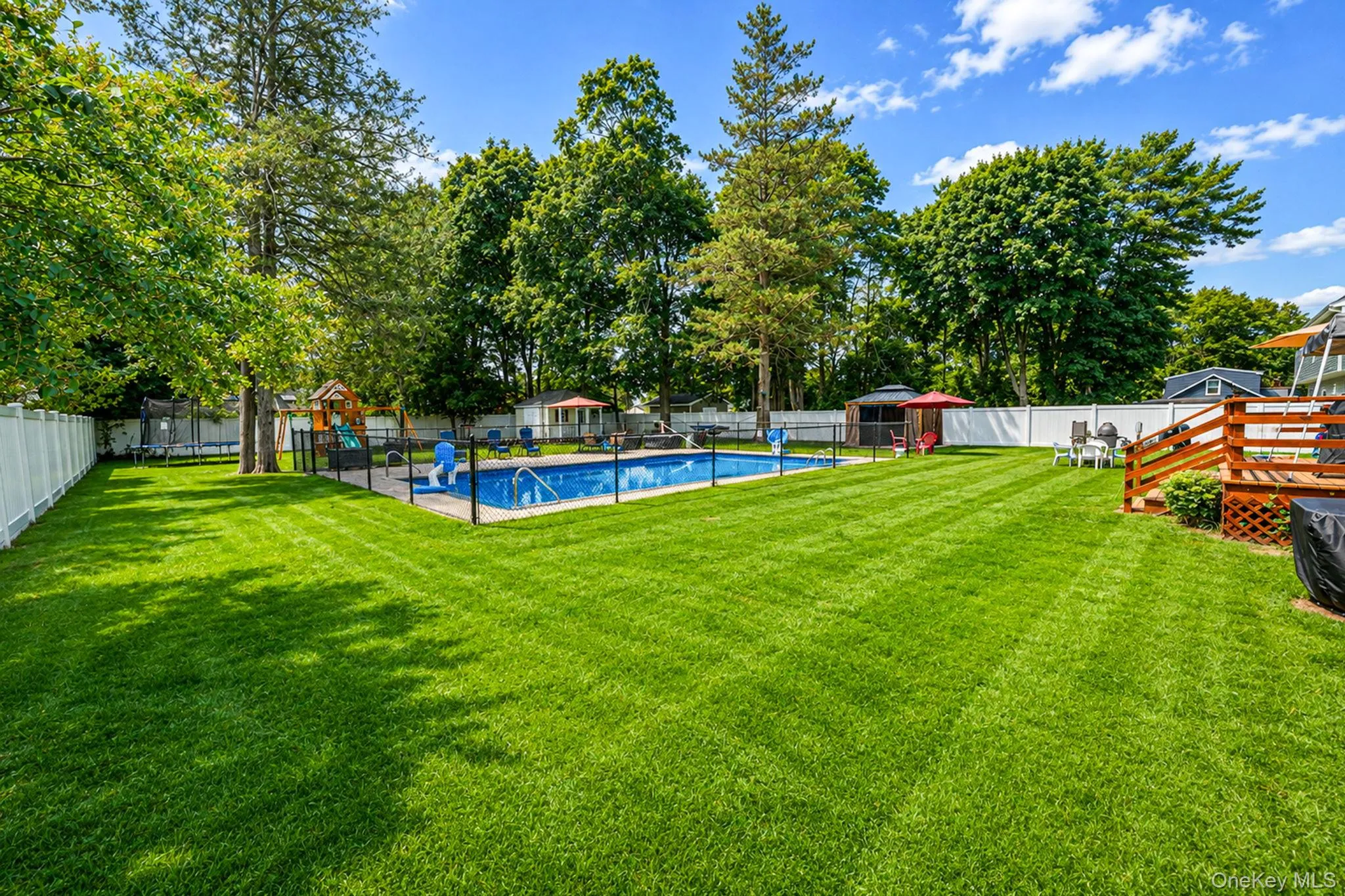 12 Nostrand Avenue, Islip, NY, 5 Bedrooms Bedrooms, 12 Rooms Rooms,4 BathroomsBathrooms,Residential,For Rent,Nostrand,0,1036748 12 Nostrand Avenue, Islip, NY, 5 Bedrooms Bedrooms, 12 Rooms Rooms,4 BathroomsBathrooms,Residential,For Rent,Nostrand,0,1036748