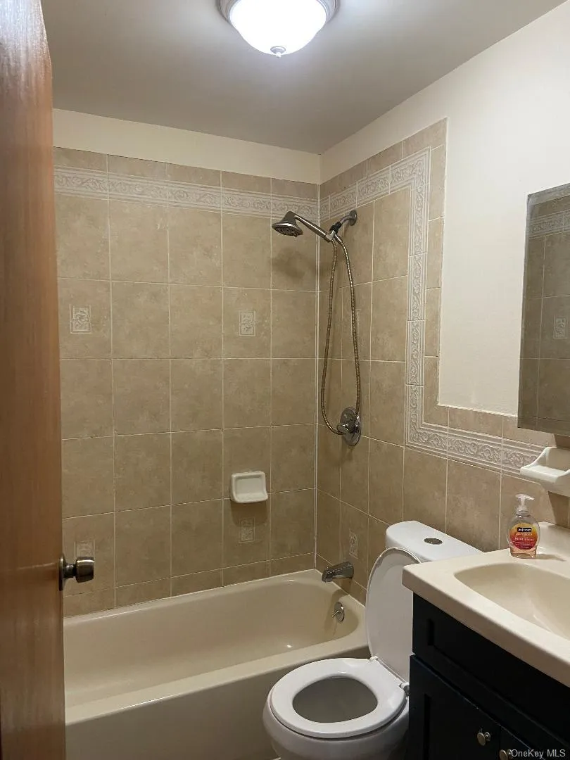 19707 120 TH AVE, New York, NY, 3 Bedrooms Bedrooms, 7 Rooms Rooms,2 BathroomsBathrooms,Residential Lease,For Rent,120 TH AVE,0,1036750 19707 120 TH AVE, New York, NY, 3 Bedrooms Bedrooms, 7 Rooms Rooms,2 BathroomsBathrooms,Residential Lease,For Rent,120 TH AVE,0,1036750