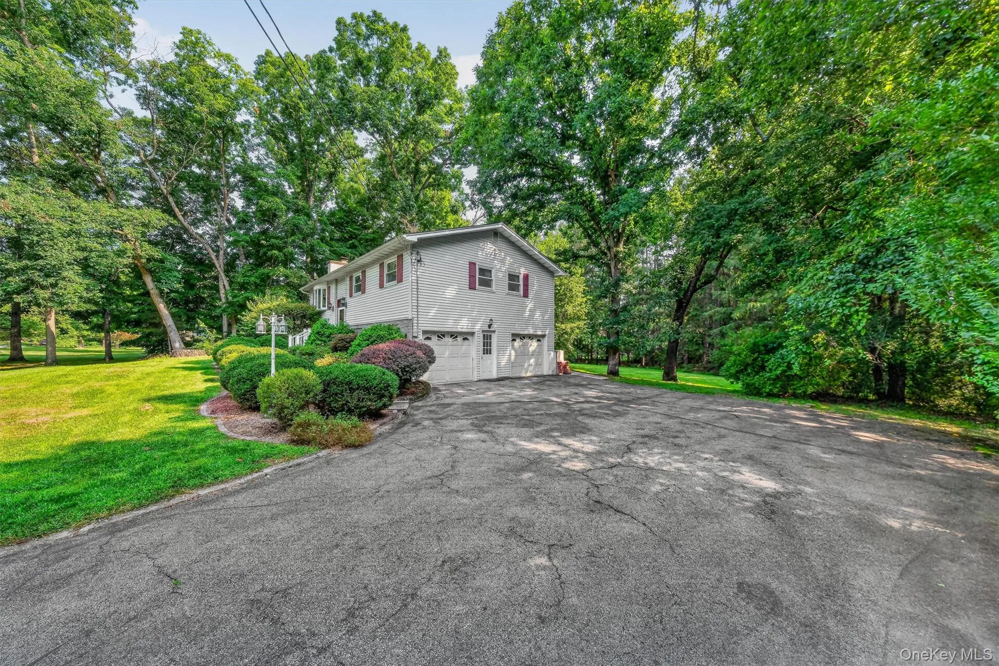 37 Julie Drive, East Fishkill, NY, 3 Bedrooms Bedrooms, 11 Rooms Rooms,1 BathroomBathrooms,Residential,For Rent,Julie,0,1036754 37 Julie Drive, East Fishkill, NY, 3 Bedrooms Bedrooms, 11 Rooms Rooms,1 BathroomBathrooms,Residential,For Rent,Julie,0,1036754