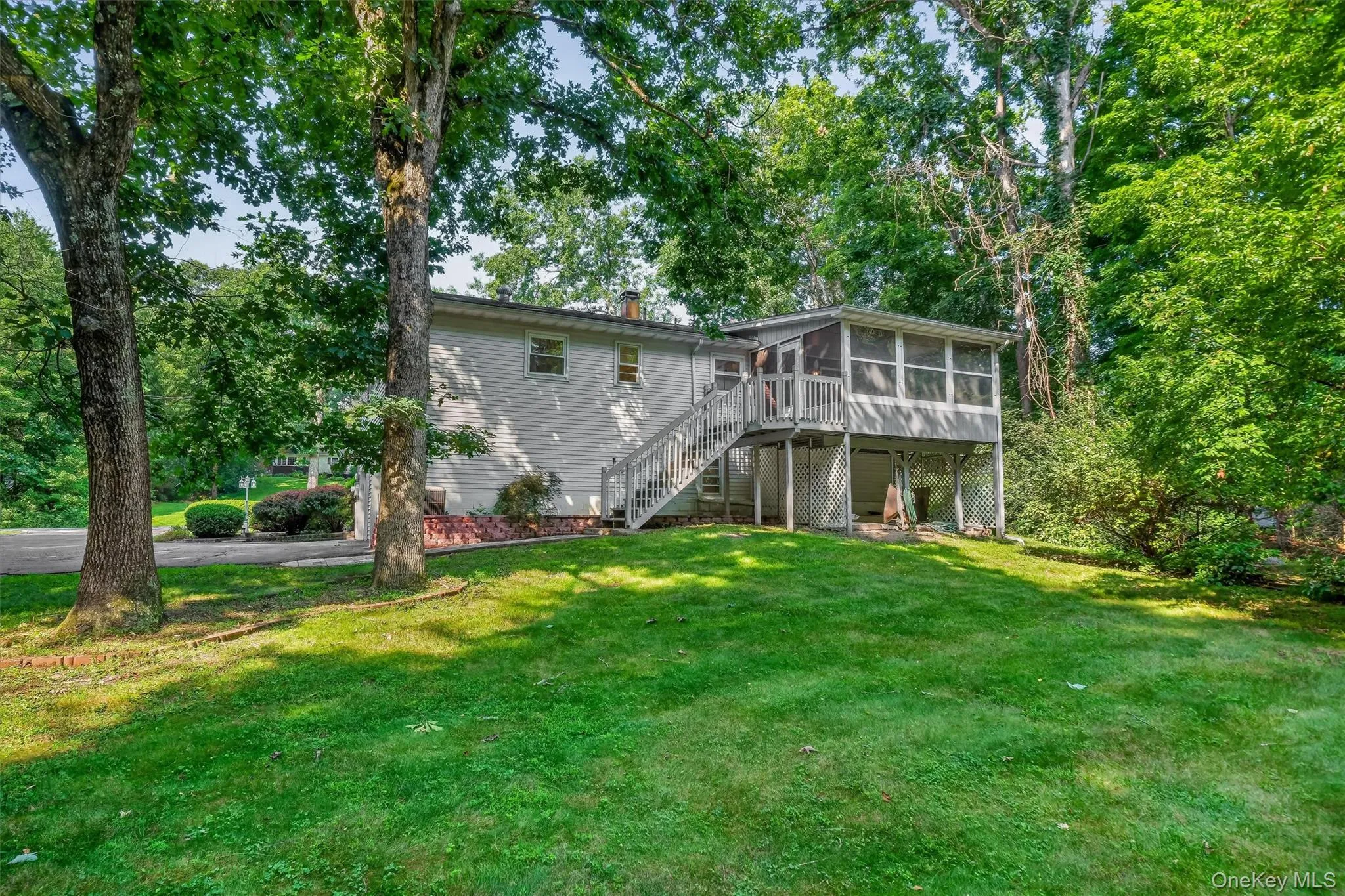 37 Julie Drive, East Fishkill, NY, 3 Bedrooms Bedrooms, 11 Rooms Rooms,1 BathroomBathrooms,Residential,For Rent,Julie,0,1036754 37 Julie Drive, East Fishkill, NY, 3 Bedrooms Bedrooms, 11 Rooms Rooms,1 BathroomBathrooms,Residential,For Rent,Julie,0,1036754