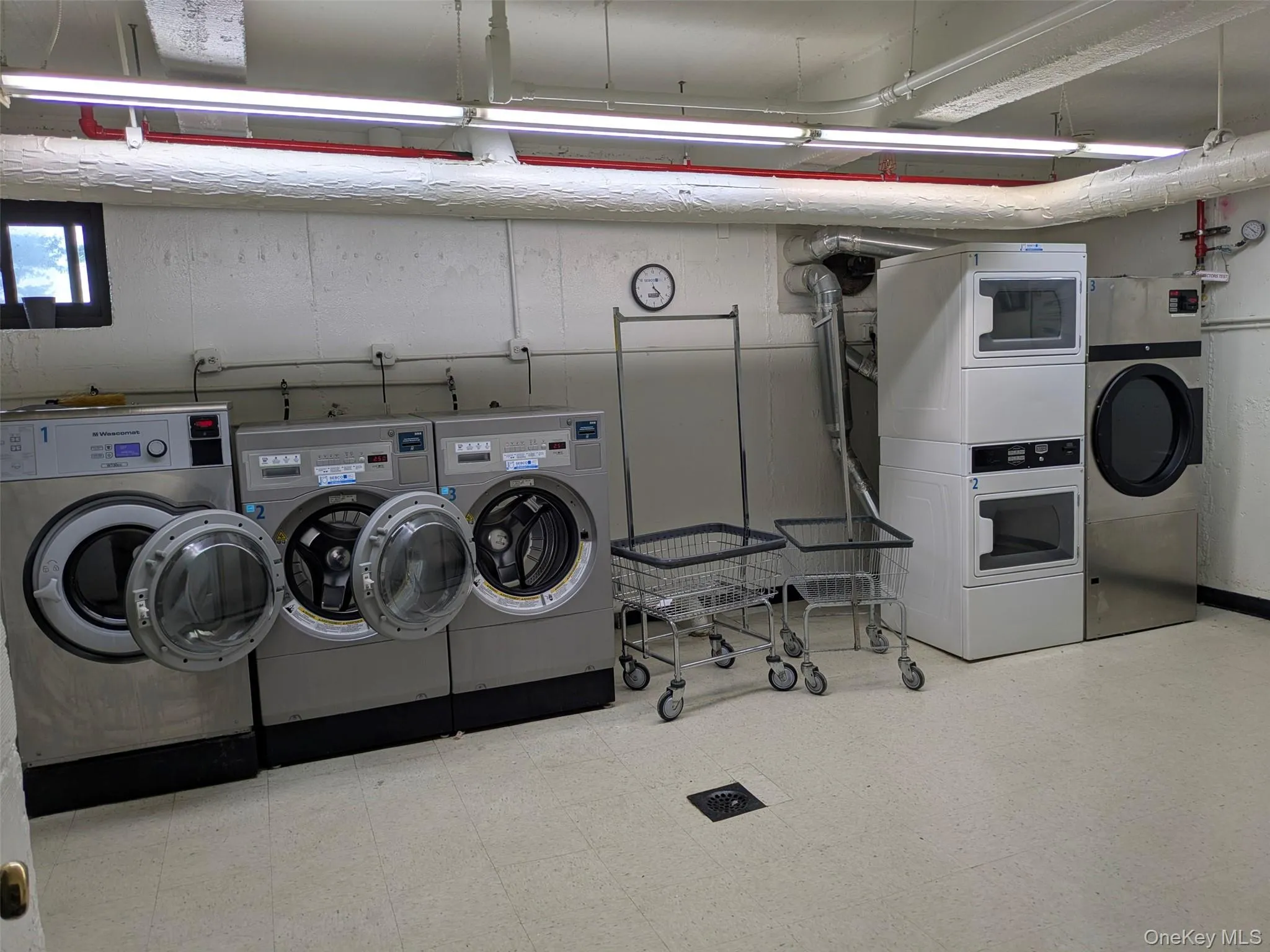 213-05 75th Avenue, New York, NY, 1 Bedroom Bedrooms, 2 Rooms Rooms,1 BathroomBathrooms,Residential,For Rent,75th,0,1036758 213-05 75th Avenue, New York, NY, 1 Bedroom Bedrooms, 2 Rooms Rooms,1 BathroomBathrooms,Residential,For Rent,75th,0,1036758