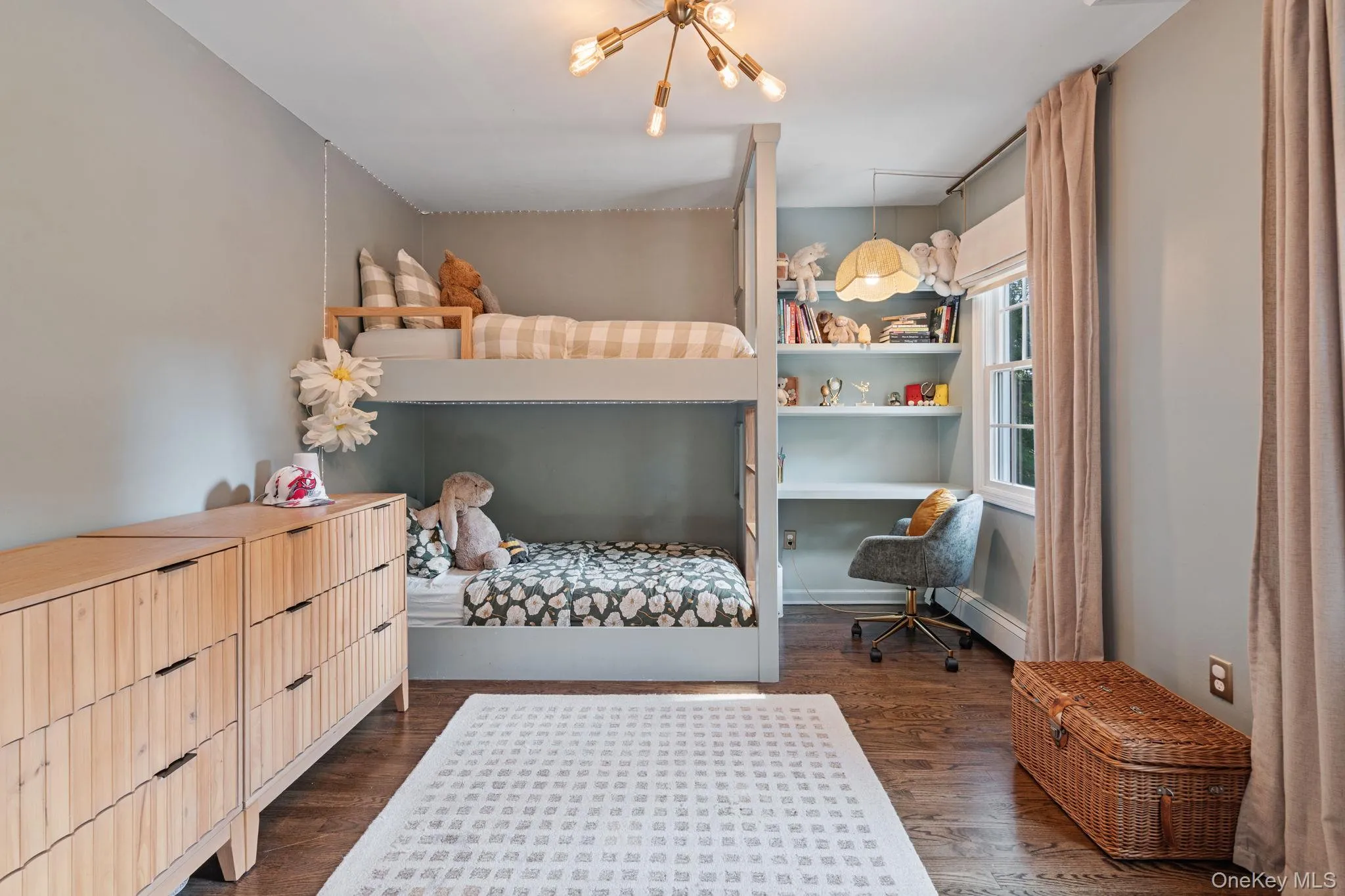36 Leonard Street, Riverhead, NY, 4 Bedrooms Bedrooms, 8 Rooms Rooms,2 BathroomsBathrooms,Residential,For Rent,Leonard,0,1036765 36 Leonard Street, Riverhead, NY, 4 Bedrooms Bedrooms, 8 Rooms Rooms,2 BathroomsBathrooms,Residential,For Rent,Leonard,0,1036765