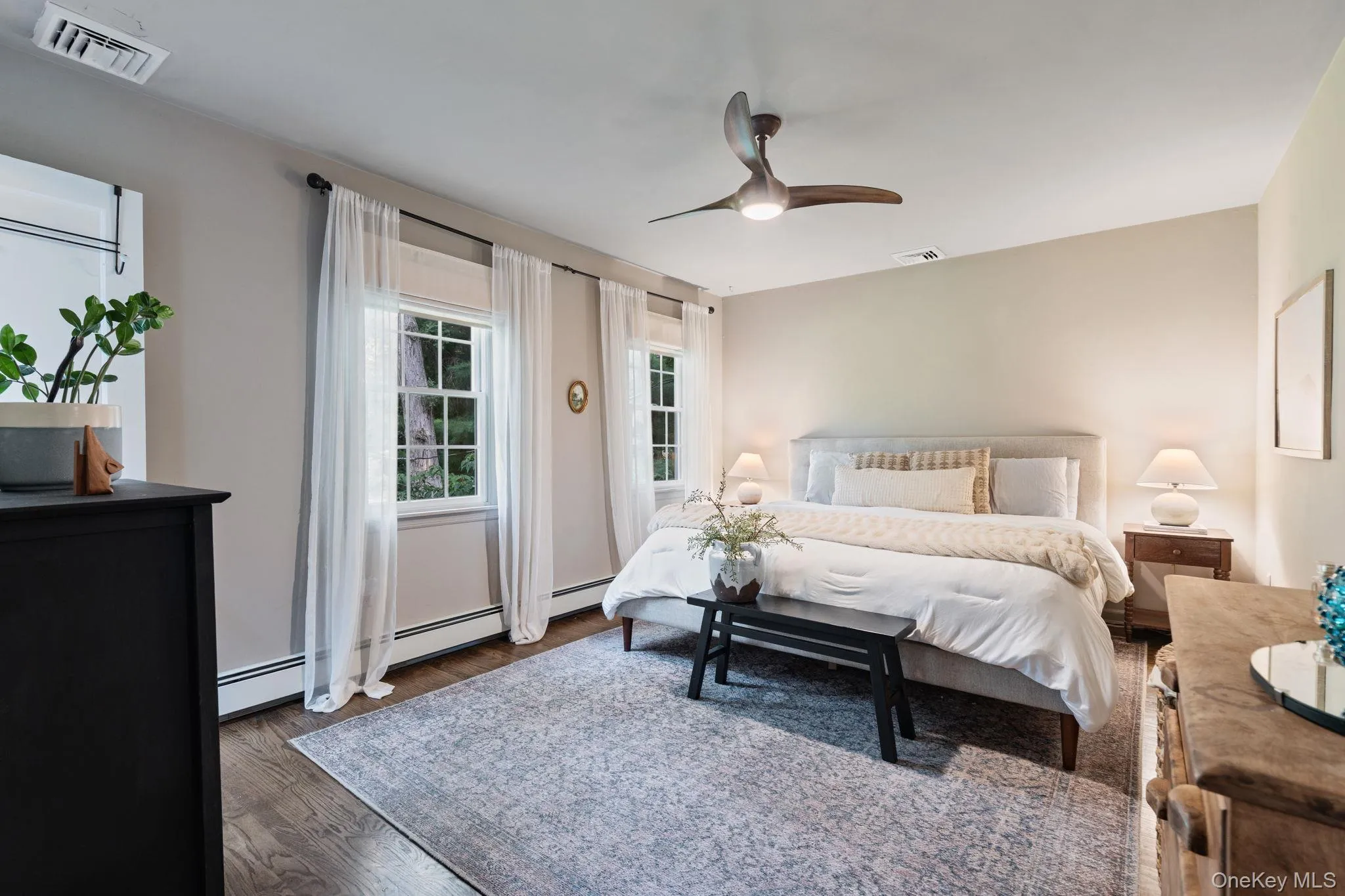 36 Leonard Street, Riverhead, NY, 4 Bedrooms Bedrooms, 8 Rooms Rooms,2 BathroomsBathrooms,Residential,For Rent,Leonard,0,1036765 36 Leonard Street, Riverhead, NY, 4 Bedrooms Bedrooms, 8 Rooms Rooms,2 BathroomsBathrooms,Residential,For Rent,Leonard,0,1036765