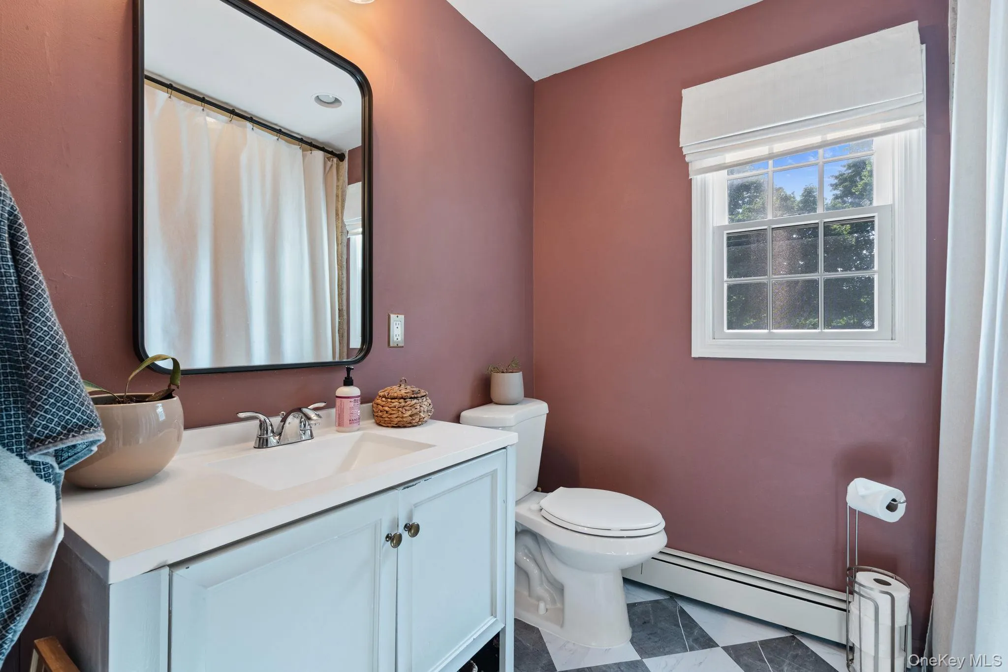 36 Leonard Street, Riverhead, NY, 4 Bedrooms Bedrooms, 8 Rooms Rooms,2 BathroomsBathrooms,Residential,For Rent,Leonard,0,1036765 36 Leonard Street, Riverhead, NY, 4 Bedrooms Bedrooms, 8 Rooms Rooms,2 BathroomsBathrooms,Residential,For Rent,Leonard,0,1036765