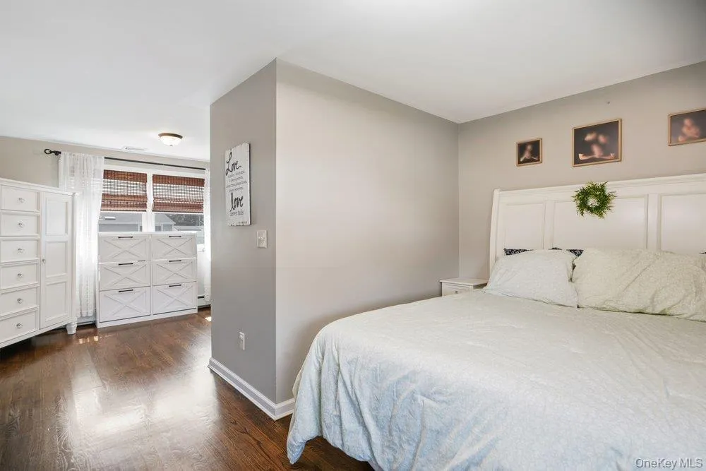 344 Ontario Avenue, Babylon, NY, 5 Bedrooms Bedrooms, 8 Rooms Rooms,2 BathroomsBathrooms,Residential,For Rent,Ontario,0,1036766 344 Ontario Avenue, Babylon, NY, 5 Bedrooms Bedrooms, 8 Rooms Rooms,2 BathroomsBathrooms,Residential,For Rent,Ontario,0,1036766