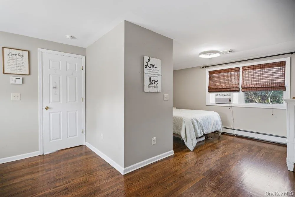 344 Ontario Avenue, Babylon, NY, 5 Bedrooms Bedrooms, 8 Rooms Rooms,2 BathroomsBathrooms,Residential,For Rent,Ontario,0,1036766 344 Ontario Avenue, Babylon, NY, 5 Bedrooms Bedrooms, 8 Rooms Rooms,2 BathroomsBathrooms,Residential,For Rent,Ontario,0,1036766