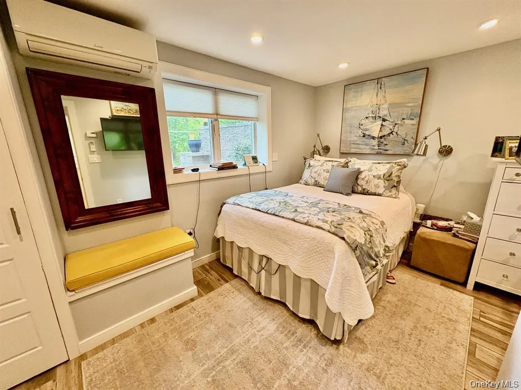 20 High Street, North Hempstead, NY, 1 Bedroom Bedrooms, 3 Rooms Rooms,1 BathroomBathrooms,Residential Lease,For Rent,High,0,1036768 20 High Street, North Hempstead, NY, 1 Bedroom Bedrooms, 3 Rooms Rooms,1 BathroomBathrooms,Residential Lease,For Rent,High,0,1036768