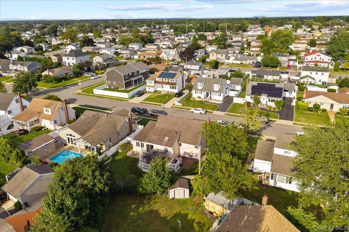 4060 Maywood Drive, Hempstead, NY, 4 Bedrooms Bedrooms, 7 Rooms Rooms,1 BathroomBathrooms,Residential,For Rent,Maywood,0,1036769 4060 Maywood Drive, Hempstead, NY, 4 Bedrooms Bedrooms, 7 Rooms Rooms,1 BathroomBathrooms,Residential,For Rent,Maywood,0,1036769
