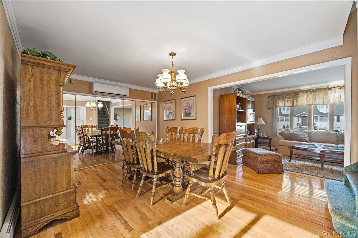 4060 Maywood Drive, Hempstead, NY, 4 Bedrooms Bedrooms, 7 Rooms Rooms,1 BathroomBathrooms,Residential,For Rent,Maywood,0,1036769 4060 Maywood Drive, Hempstead, NY, 4 Bedrooms Bedrooms, 7 Rooms Rooms,1 BathroomBathrooms,Residential,For Rent,Maywood,0,1036769