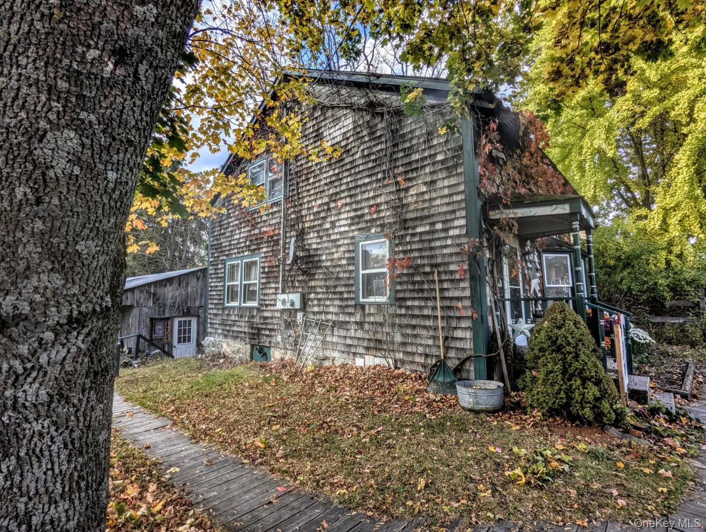 1367 Kings Highway, Chester Town, NY, 3 Bedrooms Bedrooms, 7 Rooms Rooms,1 BathroomBathrooms,Residential,For Rent,Kings,0,1036770 1367 Kings Highway, Chester Town, NY, 3 Bedrooms Bedrooms, 7 Rooms Rooms,1 BathroomBathrooms,Residential,For Rent,Kings,0,1036770