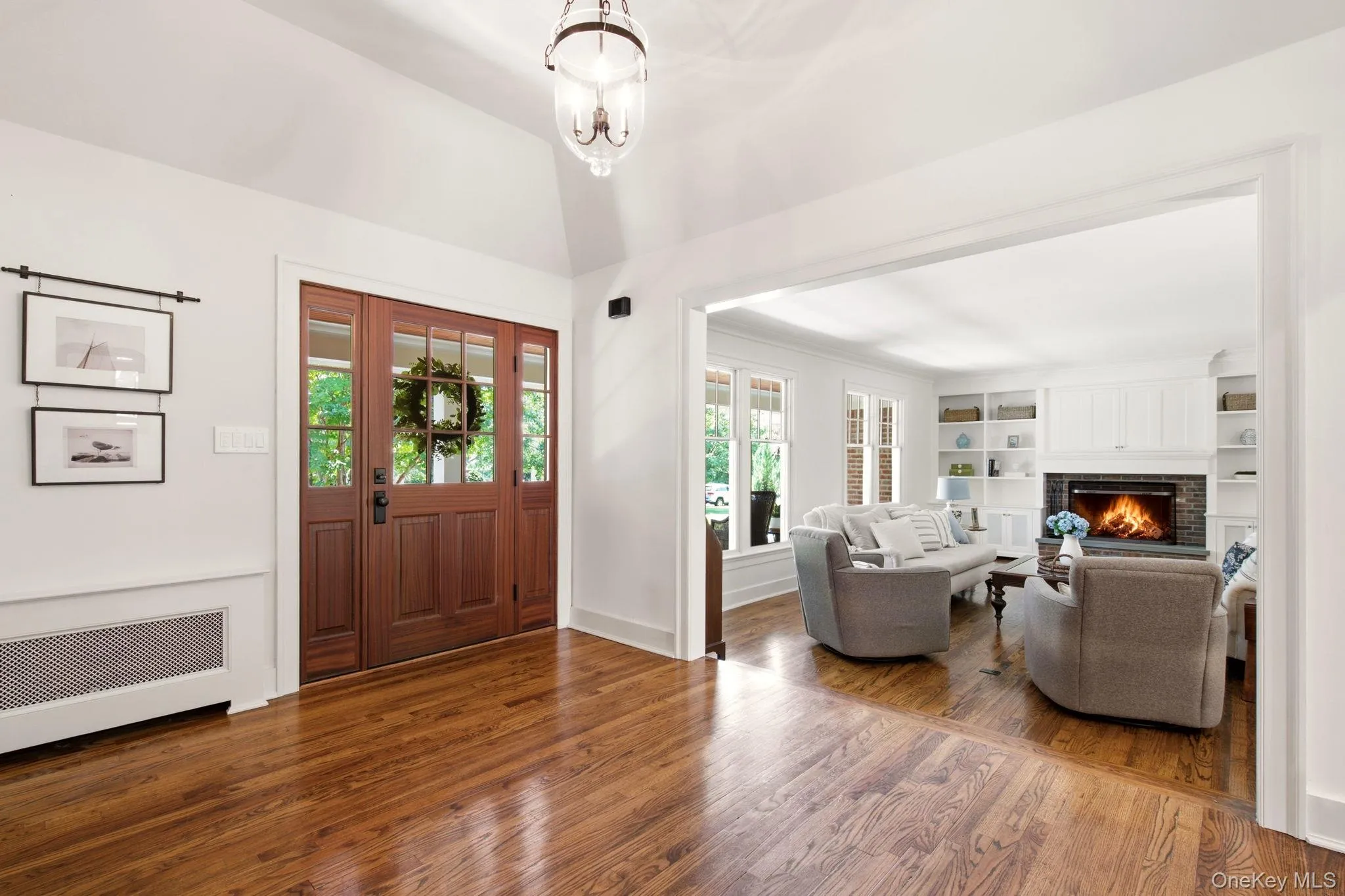 Gleaming hardwood floors are found throughout. Gleaming hardwood floors are found throughout.