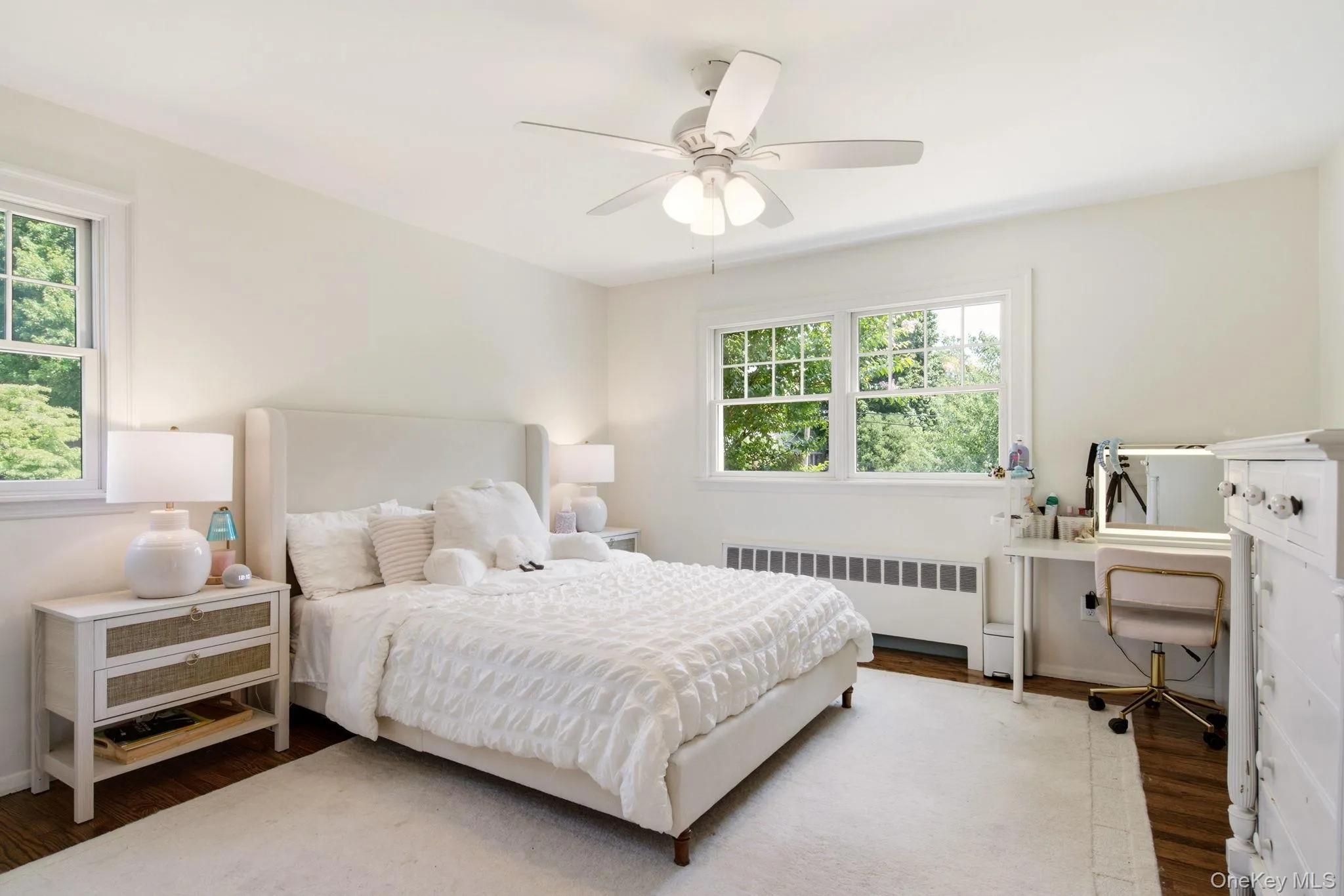 23 Renwick Avenue, Huntington, NY, 3 Bedrooms Bedrooms, 7 Rooms Rooms,2 BathroomsBathrooms,Residential,For Rent,Renwick,0,1036771 23 Renwick Avenue, Huntington, NY, 3 Bedrooms Bedrooms, 7 Rooms Rooms,2 BathroomsBathrooms,Residential,For Rent,Renwick,0,1036771