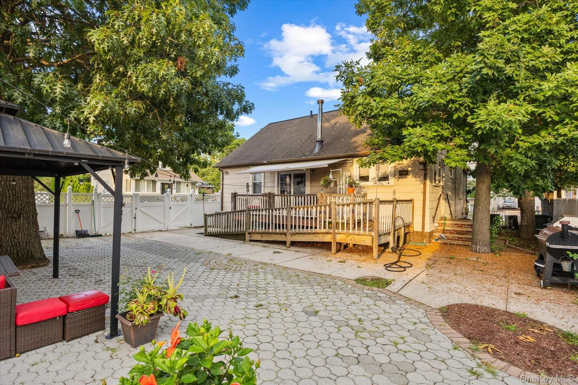 50 Manor Road, Hempstead, NY, 4 Bedrooms Bedrooms, 7 Rooms Rooms,2 BathroomsBathrooms,Residential,For Rent,Manor,0,1036773 50 Manor Road, Hempstead, NY, 4 Bedrooms Bedrooms, 7 Rooms Rooms,2 BathroomsBathrooms,Residential,For Rent,Manor,0,1036773