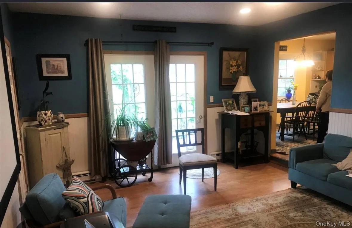 19 Reynolds, Brookhaven, NY, 4 Bedrooms Bedrooms, 9 Rooms Rooms,2 BathroomsBathrooms,Residential,For Rent,Reynolds,0,1036774 19 Reynolds, Brookhaven, NY, 4 Bedrooms Bedrooms, 9 Rooms Rooms,2 BathroomsBathrooms,Residential,For Rent,Reynolds,0,1036774