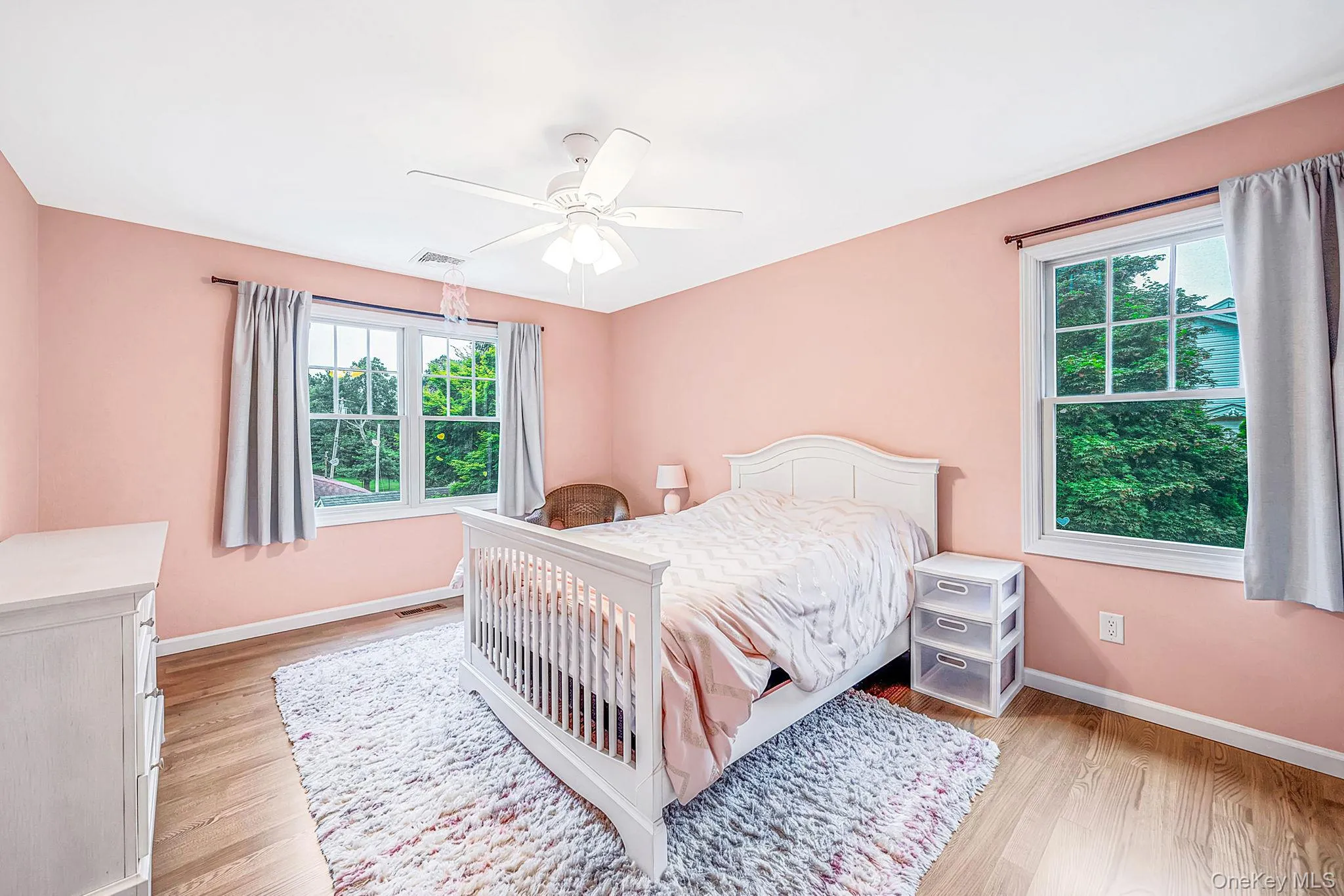 15 Kirby Lane, Huntington, NY, 5 Bedrooms Bedrooms, 13 Rooms Rooms,4 BathroomsBathrooms,Residential,For Rent,Kirby,0,1036775 15 Kirby Lane, Huntington, NY, 5 Bedrooms Bedrooms, 13 Rooms Rooms,4 BathroomsBathrooms,Residential,For Rent,Kirby,0,1036775
