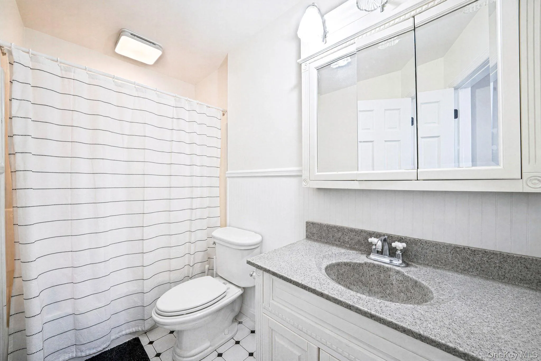 15 Kirby Lane, Huntington, NY, 5 Bedrooms Bedrooms, 13 Rooms Rooms,4 BathroomsBathrooms,Residential,For Rent,Kirby,0,1036775 15 Kirby Lane, Huntington, NY, 5 Bedrooms Bedrooms, 13 Rooms Rooms,4 BathroomsBathrooms,Residential,For Rent,Kirby,0,1036775