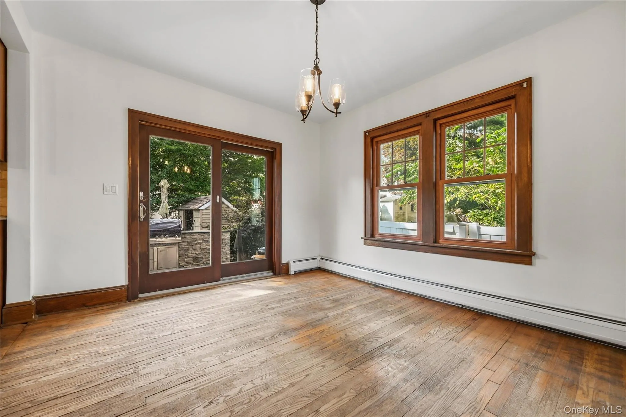 7 Atlantic Avenue, Clarkstown, NY, 5 Bedrooms Bedrooms, 9 Rooms Rooms,2 BathroomsBathrooms,Residential,For Rent,Atlantic,0,1036779 7 Atlantic Avenue, Clarkstown, NY, 5 Bedrooms Bedrooms, 9 Rooms Rooms,2 BathroomsBathrooms,Residential,For Rent,Atlantic,0,1036779