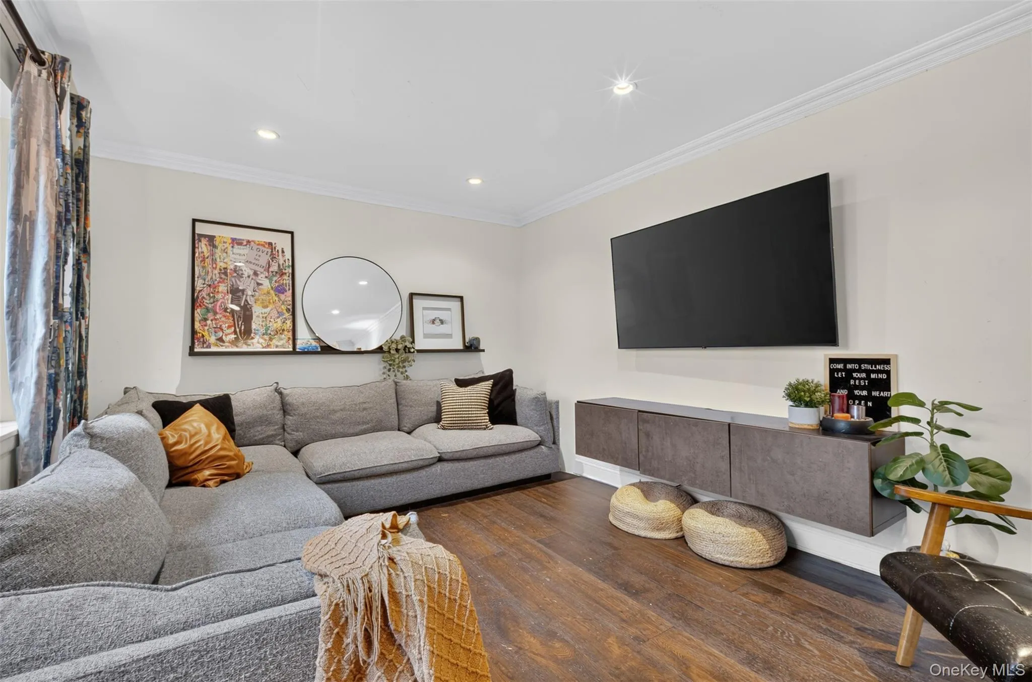 144-60 Gravett Rd, New York, NY, 3 Bedrooms Bedrooms, 6 Rooms Rooms,1 BathroomBathrooms,Residential,For Rent,Rd,0,1036789 144-60 Gravett Rd, New York, NY, 3 Bedrooms Bedrooms, 6 Rooms Rooms,1 BathroomBathrooms,Residential,For Rent,Rd,0,1036789
