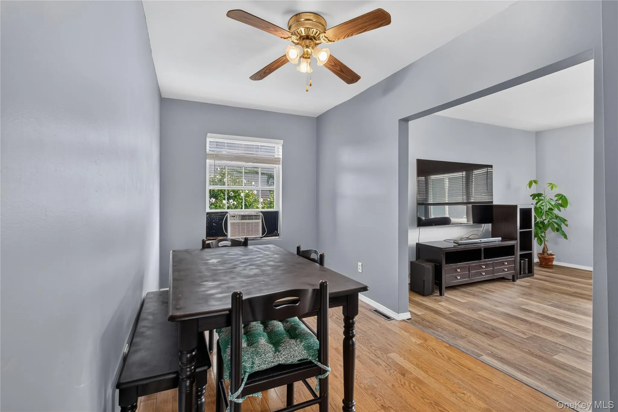 19 Railroad Avenue, Montgomery, NY, 2 Bedrooms Bedrooms, 6 Rooms Rooms,1 BathroomBathrooms,Residential,For Rent,Railroad,0,1036790 19 Railroad Avenue, Montgomery, NY, 2 Bedrooms Bedrooms, 6 Rooms Rooms,1 BathroomBathrooms,Residential,For Rent,Railroad,0,1036790