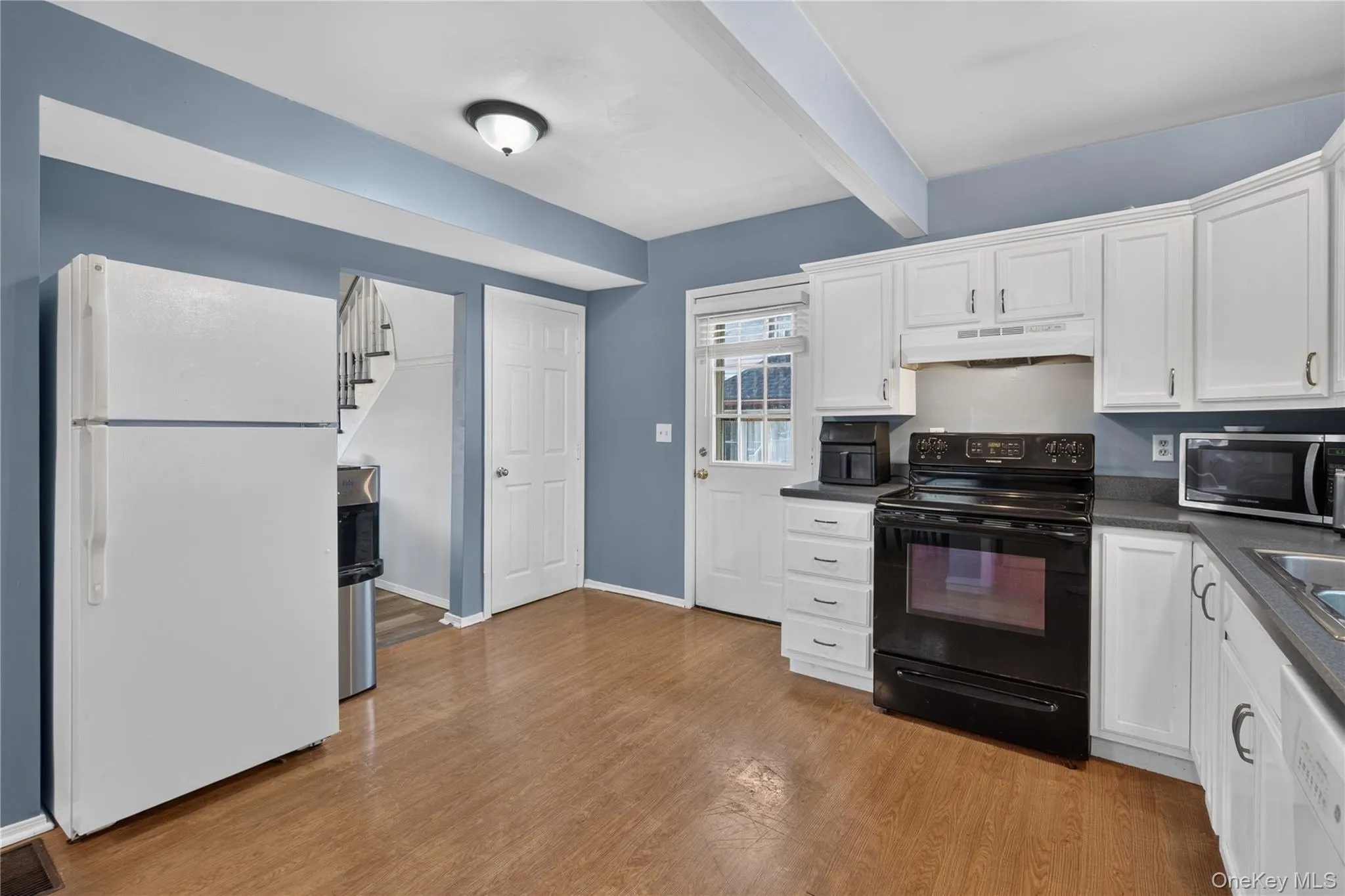 19 Railroad Avenue, Montgomery, NY, 2 Bedrooms Bedrooms, 6 Rooms Rooms,1 BathroomBathrooms,Residential,For Rent,Railroad,0,1036790 19 Railroad Avenue, Montgomery, NY, 2 Bedrooms Bedrooms, 6 Rooms Rooms,1 BathroomBathrooms,Residential,For Rent,Railroad,0,1036790