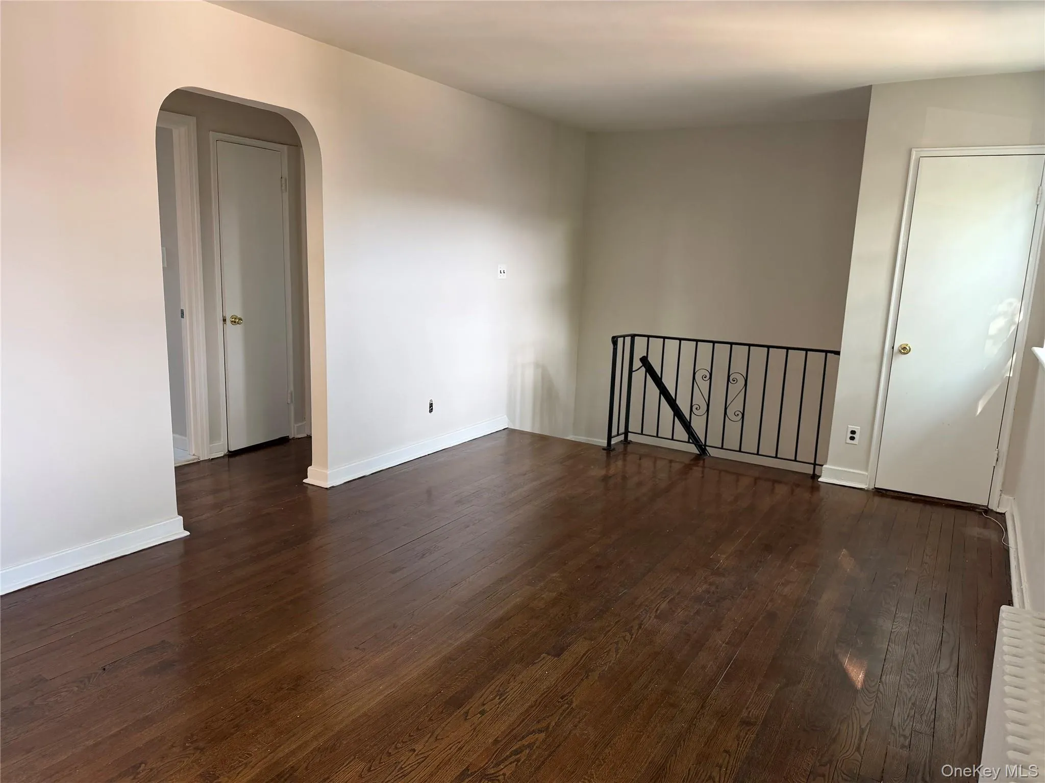 255-49 75th Avenue, New York, NY, 2 Bedrooms Bedrooms, 4 Rooms Rooms,1 BathroomBathrooms,Residential,For Rent,75th,0,1036791 255-49 75th Avenue, New York, NY, 2 Bedrooms Bedrooms, 4 Rooms Rooms,1 BathroomBathrooms,Residential,For Rent,75th,0,1036791