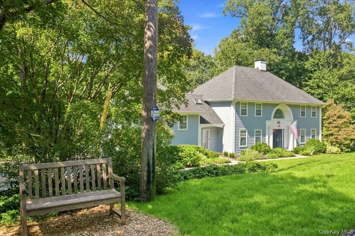 20 Hitching Post Lane, New Castle, NY, 5 Bedrooms Bedrooms, 11 Rooms Rooms,4 BathroomsBathrooms,Residential,For Rent,Hitching Post,0,1036792 20 Hitching Post Lane, New Castle, NY, 5 Bedrooms Bedrooms, 11 Rooms Rooms,4 BathroomsBathrooms,Residential,For Rent,Hitching Post,0,1036792
