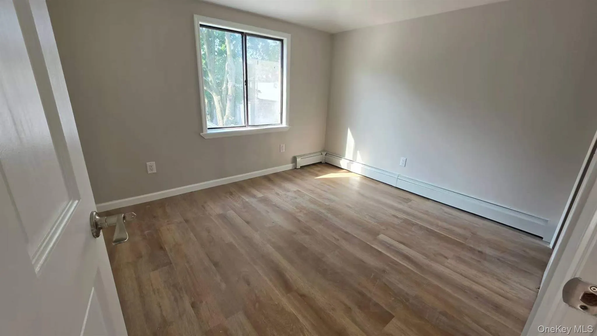 20666 46th Avenue, New York, NY, 3 Bedrooms Bedrooms, 5 Rooms Rooms,1 BathroomBathrooms,Residential Lease,For Rent,46th,0,1036795 20666 46th Avenue, New York, NY, 3 Bedrooms Bedrooms, 5 Rooms Rooms,1 BathroomBathrooms,Residential Lease,For Rent,46th,0,1036795
