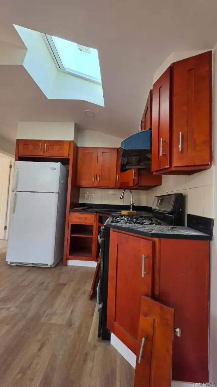 20666 46th Avenue, New York, NY, 3 Bedrooms Bedrooms, 5 Rooms Rooms,1 BathroomBathrooms,Residential Lease,For Rent,46th,0,1036795 20666 46th Avenue, New York, NY, 3 Bedrooms Bedrooms, 5 Rooms Rooms,1 BathroomBathrooms,Residential Lease,For Rent,46th,0,1036795