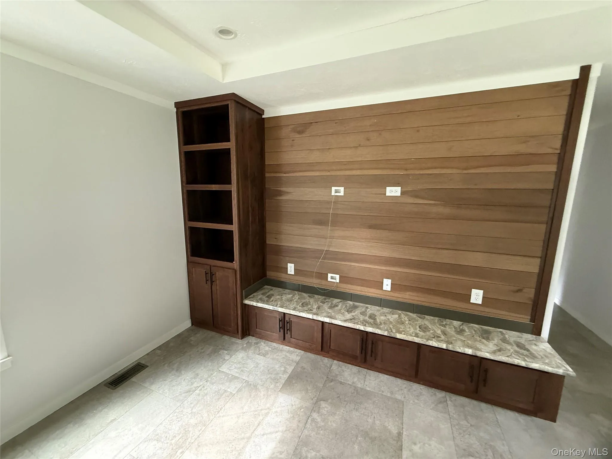 127 Woodcrest Drive, Plattekill, NY, 3 Bedrooms Bedrooms, 5 Rooms Rooms,2 BathroomsBathrooms,Residential,For Rent,Woodcrest,0,1036797 127 Woodcrest Drive, Plattekill, NY, 3 Bedrooms Bedrooms, 5 Rooms Rooms,2 BathroomsBathrooms,Residential,For Rent,Woodcrest,0,1036797