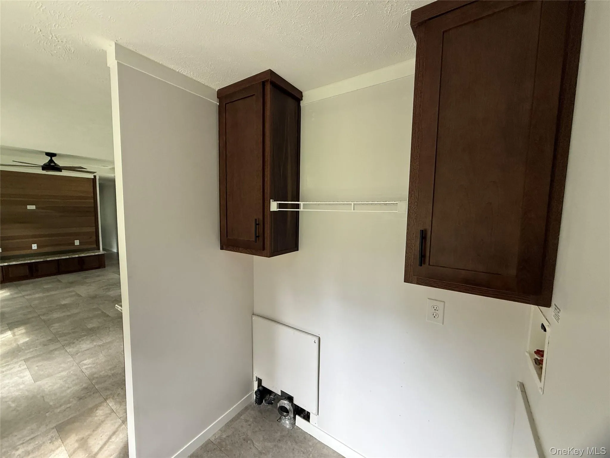 127 Woodcrest Drive, Plattekill, NY, 3 Bedrooms Bedrooms, 5 Rooms Rooms,2 BathroomsBathrooms,Residential,For Rent,Woodcrest,0,1036797 127 Woodcrest Drive, Plattekill, NY, 3 Bedrooms Bedrooms, 5 Rooms Rooms,2 BathroomsBathrooms,Residential,For Rent,Woodcrest,0,1036797