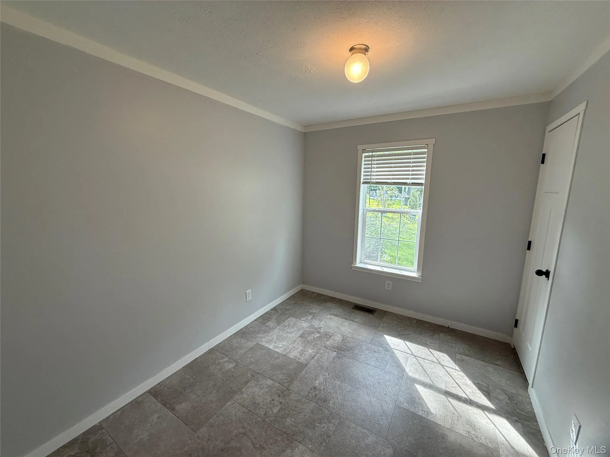 127 Woodcrest Drive, Plattekill, NY, 3 Bedrooms Bedrooms, 5 Rooms Rooms,2 BathroomsBathrooms,Residential,For Rent,Woodcrest,0,1036797 127 Woodcrest Drive, Plattekill, NY, 3 Bedrooms Bedrooms, 5 Rooms Rooms,2 BathroomsBathrooms,Residential,For Rent,Woodcrest,0,1036797