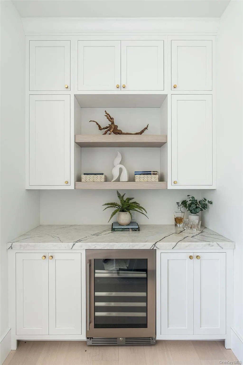 1475 Laurel Avenue, Southold, NY, 4 Bedrooms Bedrooms, 10 Rooms Rooms,4 BathroomsBathrooms,Residential,For Rent,Laurel,0,1036799 1475 Laurel Avenue, Southold, NY, 4 Bedrooms Bedrooms, 10 Rooms Rooms,4 BathroomsBathrooms,Residential,For Rent,Laurel,0,1036799