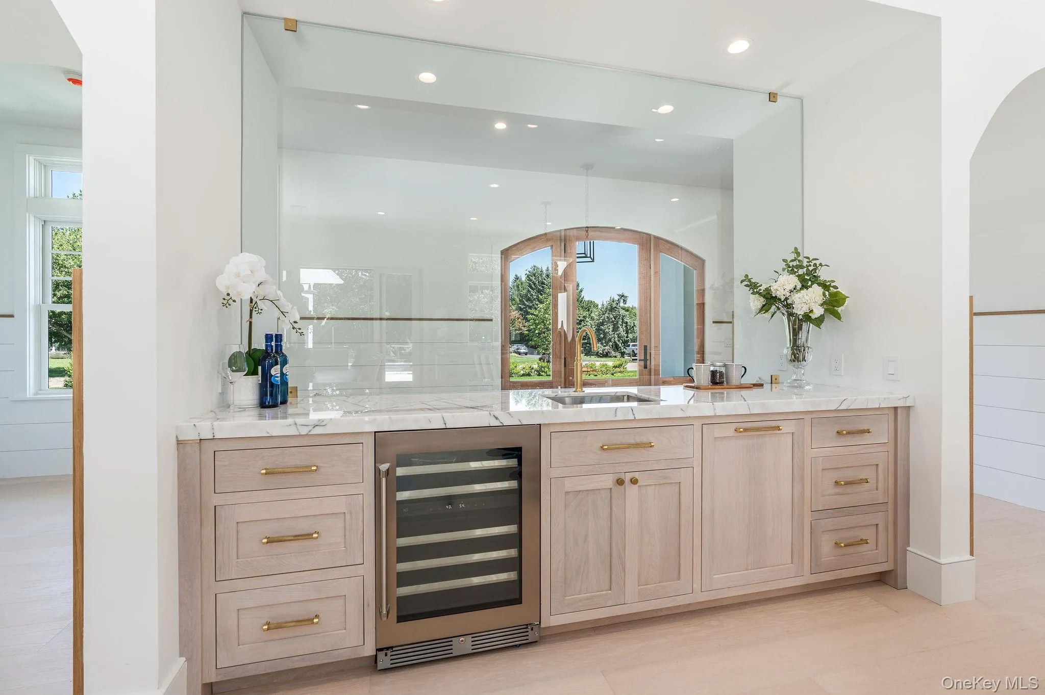 1475 Laurel Avenue, Southold, NY, 4 Bedrooms Bedrooms, 10 Rooms Rooms,4 BathroomsBathrooms,Residential,For Rent,Laurel,0,1036799 1475 Laurel Avenue, Southold, NY, 4 Bedrooms Bedrooms, 10 Rooms Rooms,4 BathroomsBathrooms,Residential,For Rent,Laurel,0,1036799