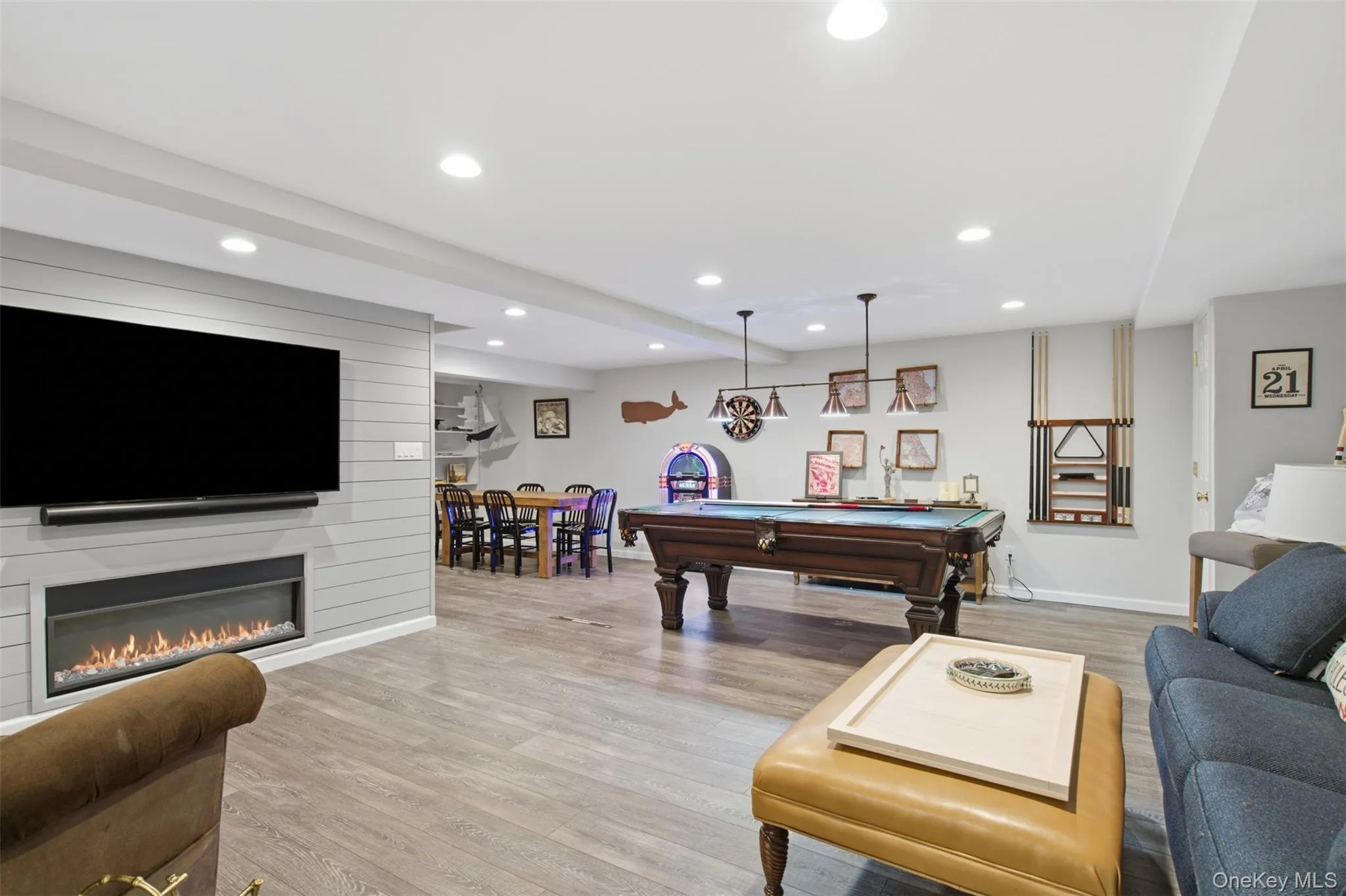 7 Private Road, Huntington, NY, 4 Bedrooms Bedrooms, 9 Rooms Rooms,3 BathroomsBathrooms,Residential,For Rent,Private,0,1036800 7 Private Road, Huntington, NY, 4 Bedrooms Bedrooms, 9 Rooms Rooms,3 BathroomsBathrooms,Residential,For Rent,Private,0,1036800