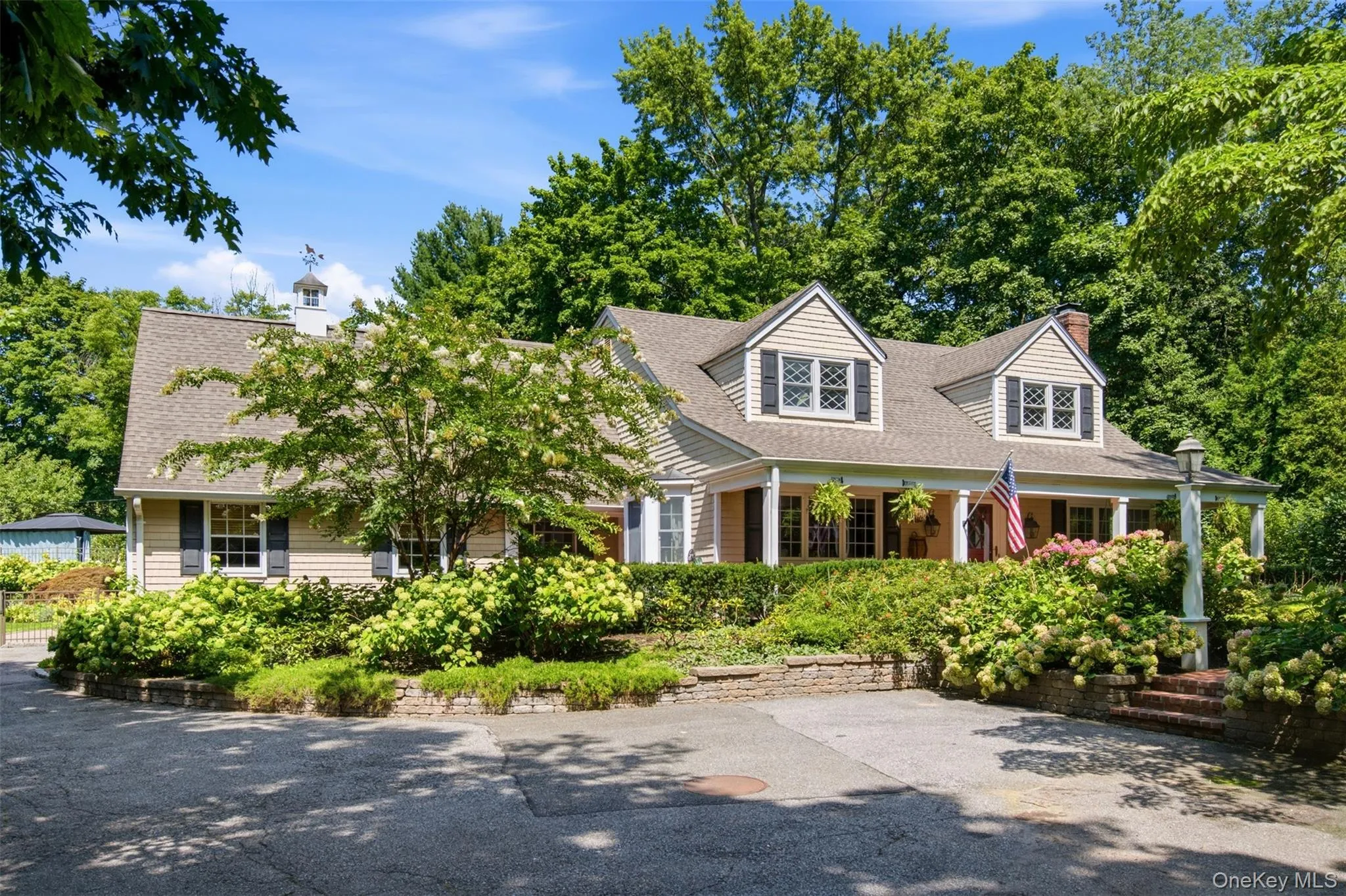 7 Private Road, Huntington, NY, 4 Bedrooms Bedrooms, 9 Rooms Rooms,3 BathroomsBathrooms,Residential,For Rent,Private,0,1036800 7 Private Road, Huntington, NY, 4 Bedrooms Bedrooms, 9 Rooms Rooms,3 BathroomsBathrooms,Residential,For Rent,Private,0,1036800